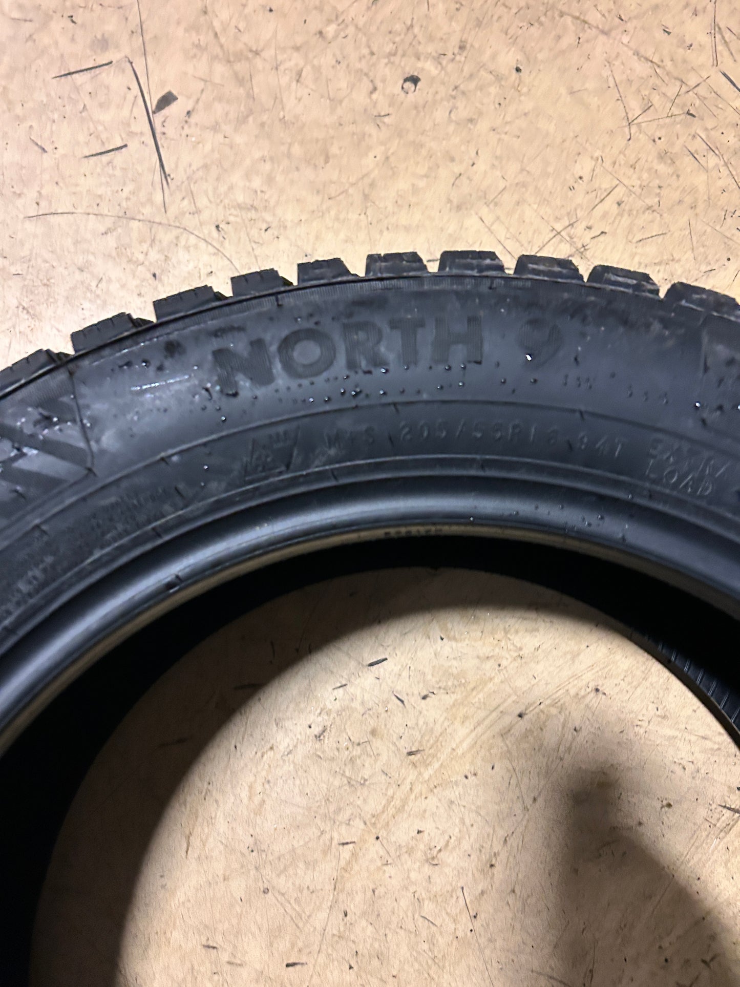 NOKIAN NORDMAN NORTH 9 BSW P 205 55 16 94T XL WINTER TIRE T432903