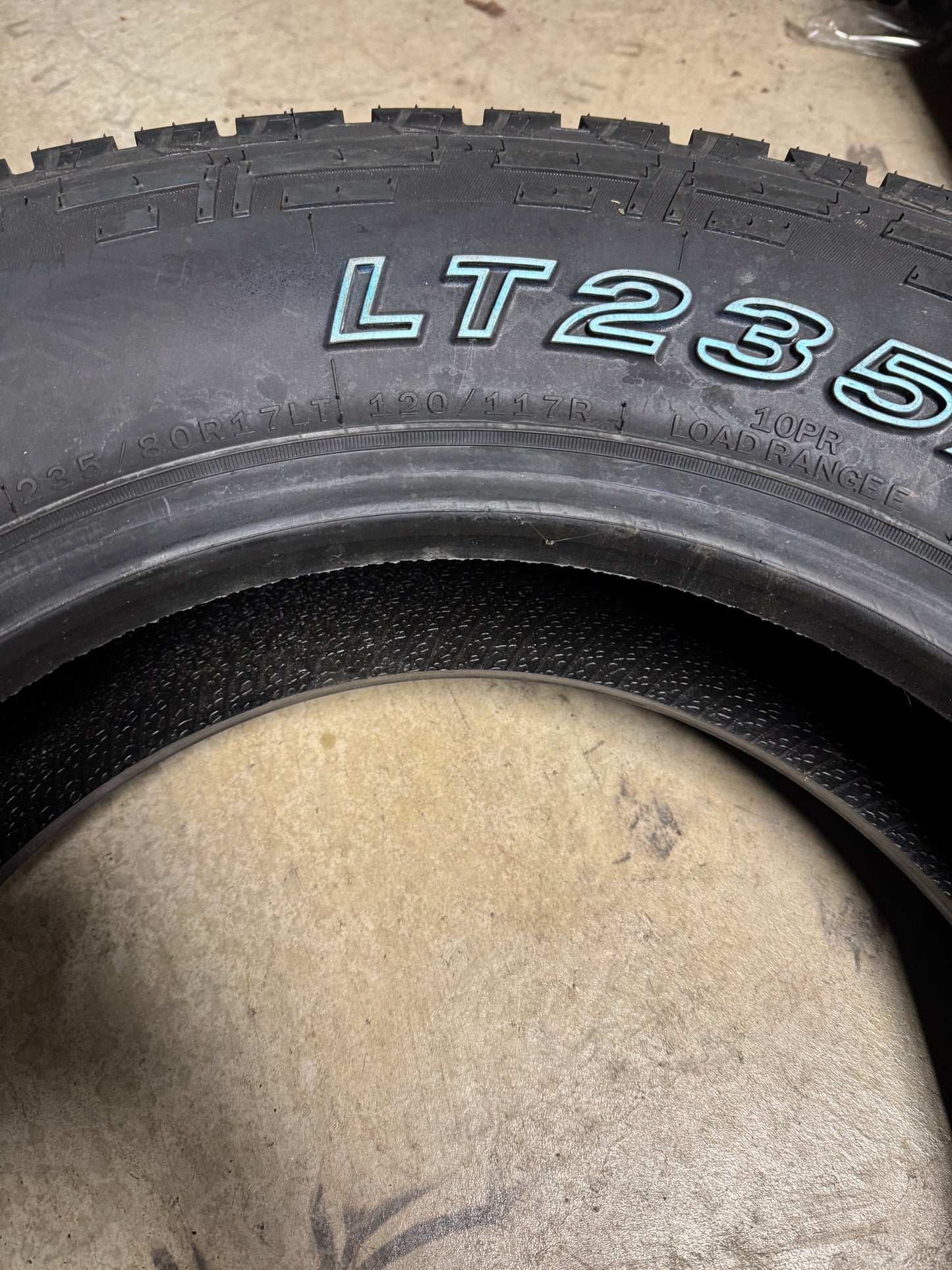 LINGLONG CROSSWIND A/T OWL LT 235 80 17 120/117R 10PLY ALL TERRAIN TIRE LTR2120ATLL
