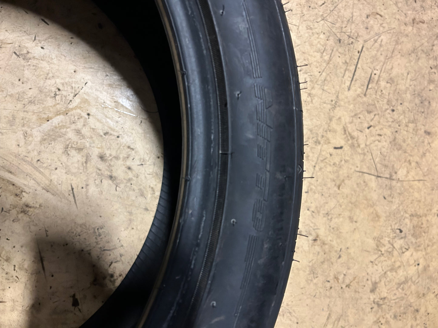 2 NOS NITTO INVO BSW P 245 40 20 99W UHP TIRE 203490