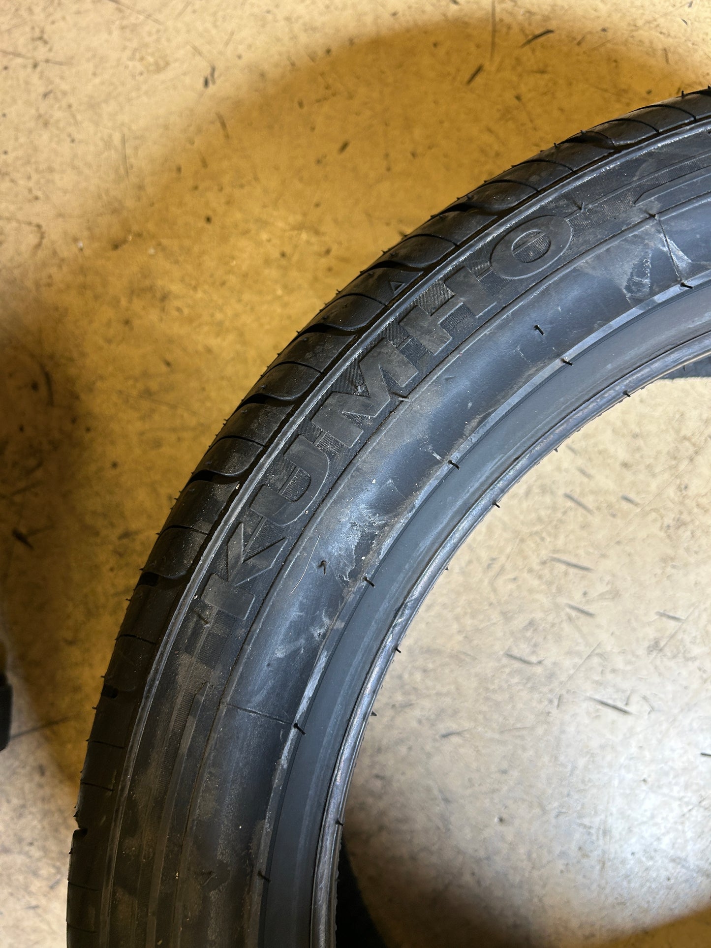 KUMHO ECSTA LX PLATINUM BSW P 205 50 17 93W XL ALL SEASON TIRE 2106783