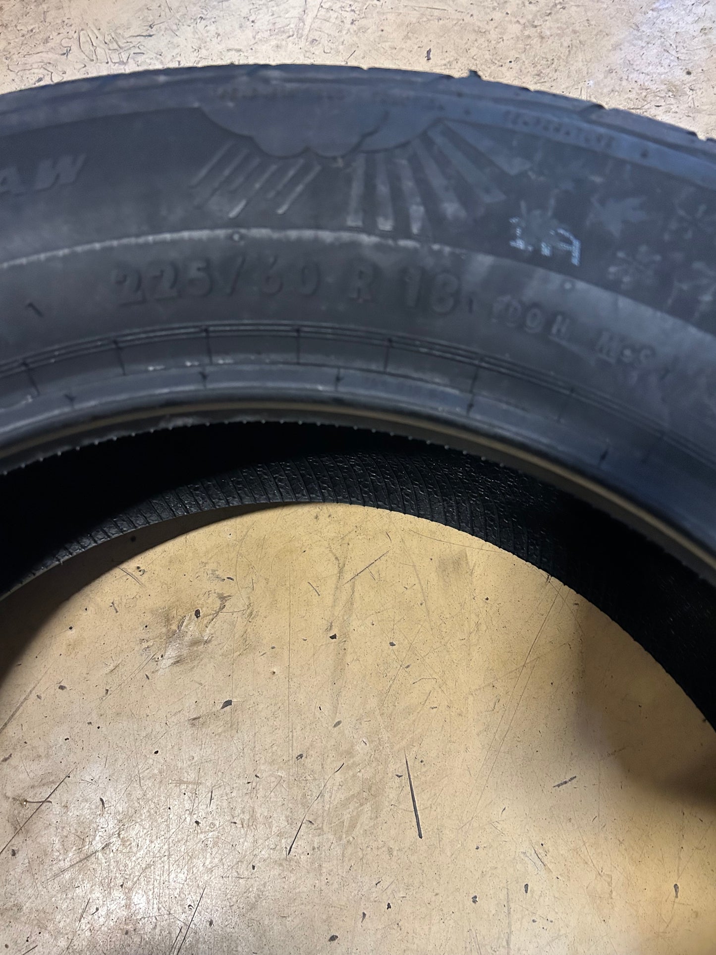 2 GENERAL ALTIMAX 365 AW BSW P 225 60 18 100H ALL SEASON TIRE 15574800000