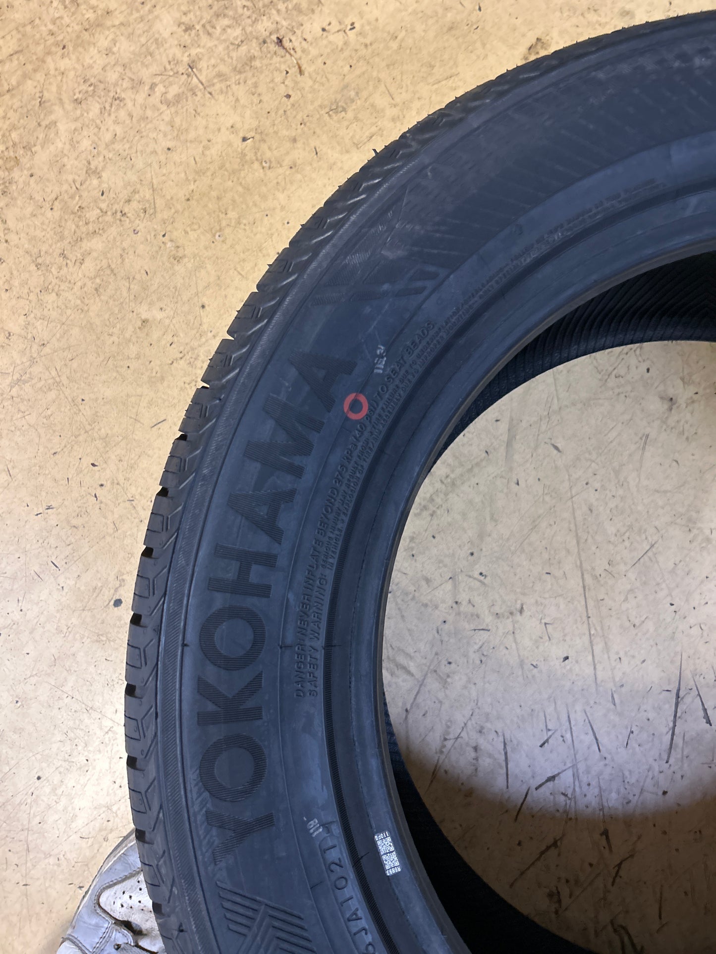 YOKOHAMA GEOLANDAR X-CV GO57 BSW P 255 55 18 109W TIRE 110157001