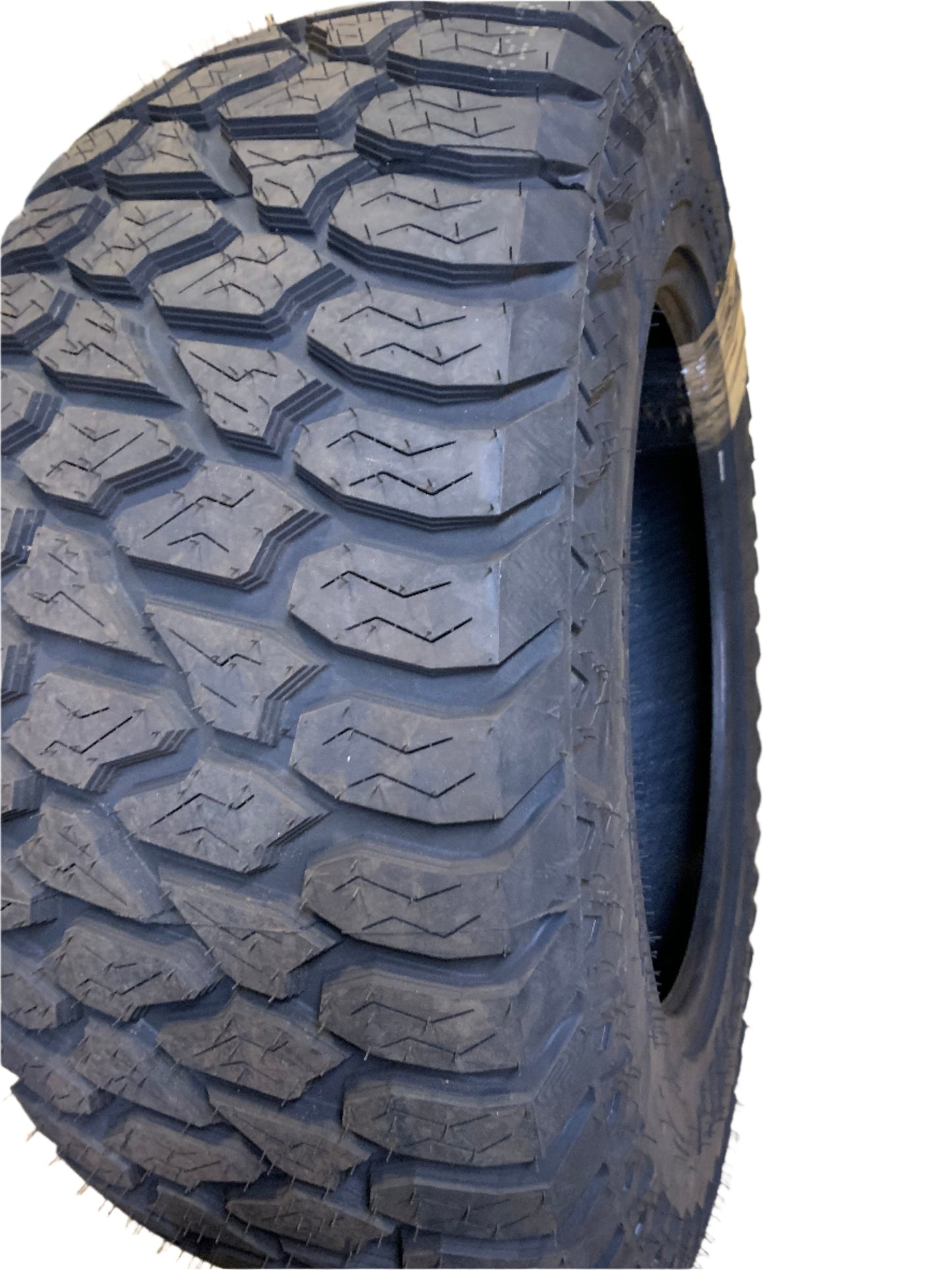 AMP TERRAIN ATTACK A/T A BSW LT 35 12.5 20 121R 10PLY ALL TERRAIN TIRE 35125020AMPCA3