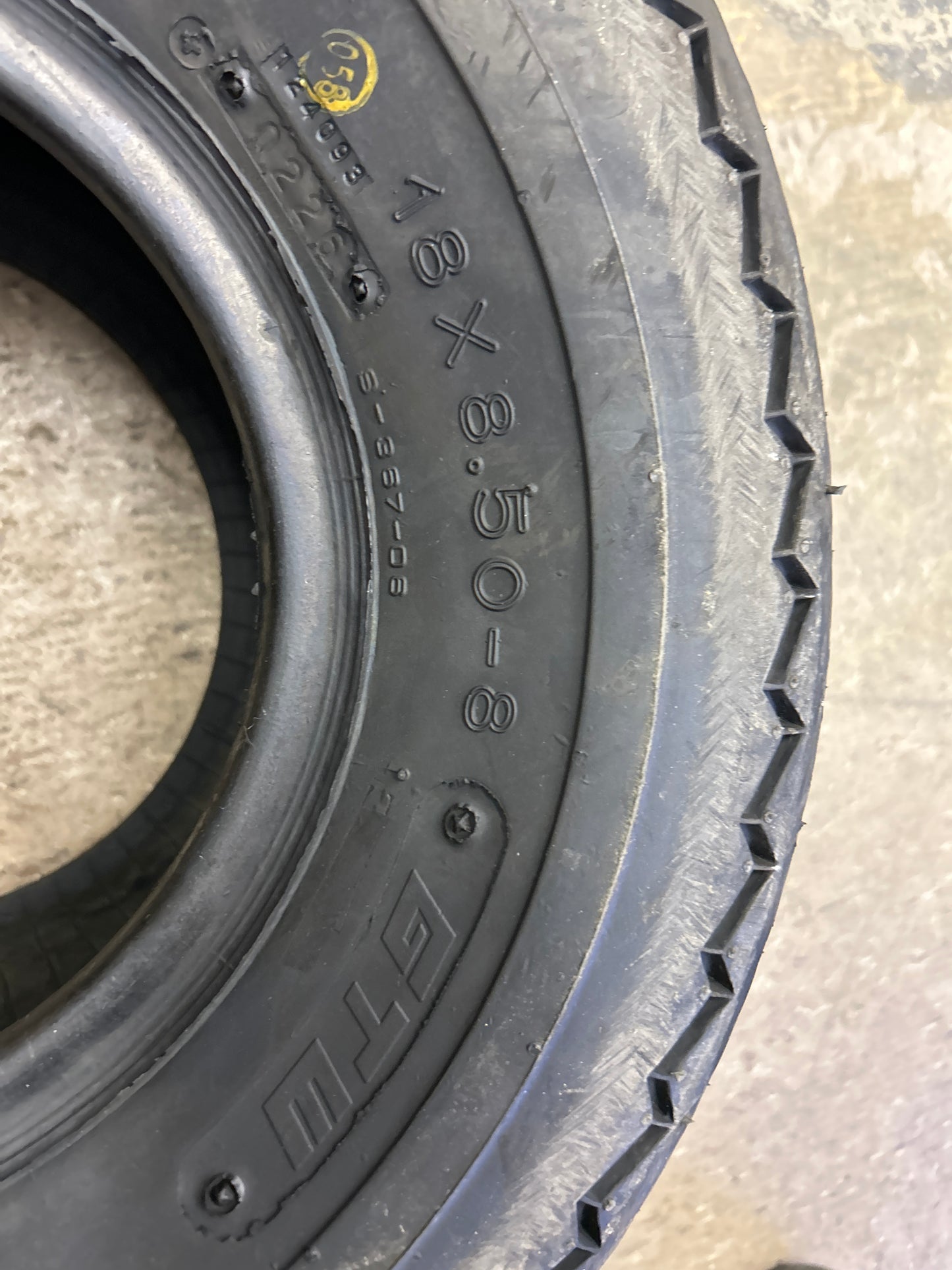 GTW TOPSPIN BSW 18 8.5 8 4PLY GOLF CART TIRE TW8001