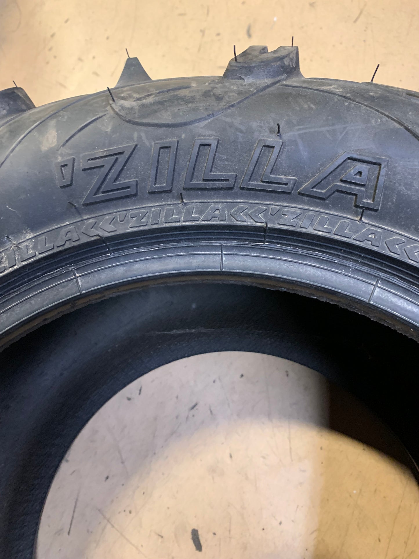 NOS MAXXIS ZILLA BSW AT 27 12 14 6PLY ATV/UTV TIRE TM00445100