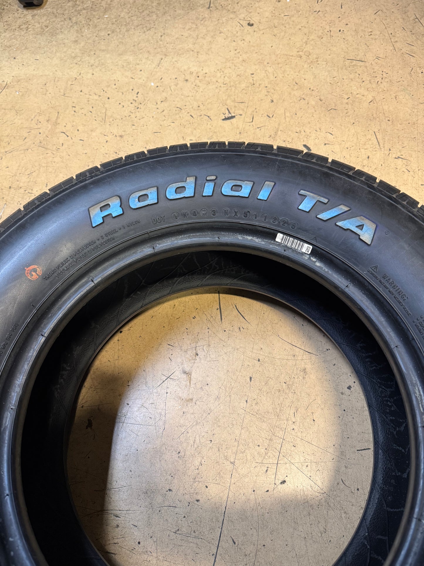 BFGOODRICH RADIAL T/A RWL P 215 70 15 97S ALL SEASON TIRE 94777