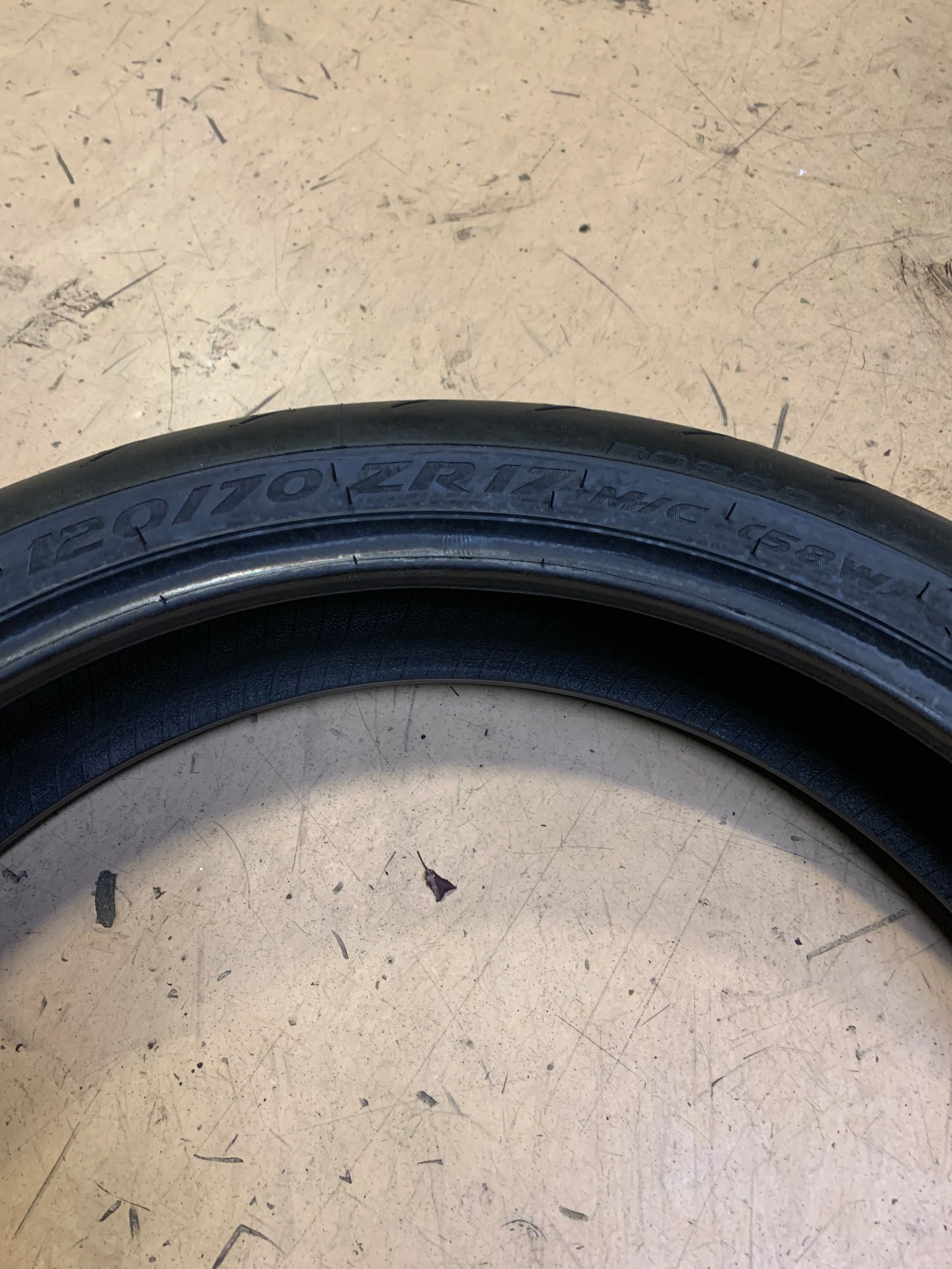 PIRELLI DIABLO ROSSO IV BSW 120 70 17 58W FRONT MOTORCYCLE TIRE 3977600