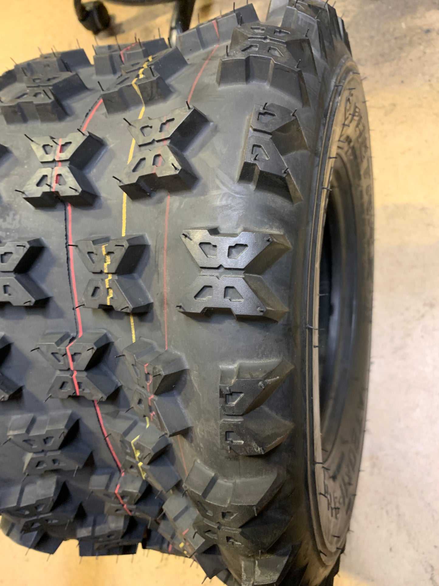 AMS PACTRAX II BSW AT 20 11 9 43N 6PLY REAR ATV/UTV TIRE 9023670