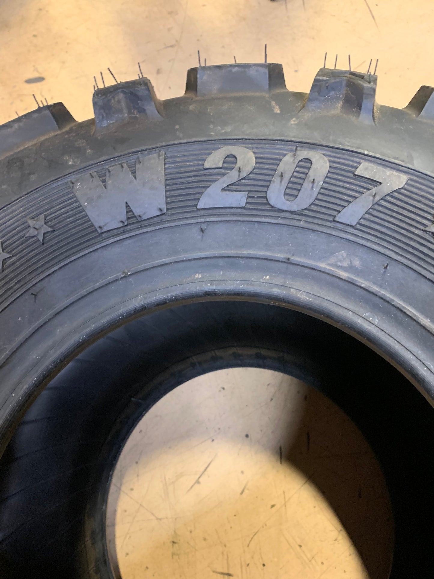 NOS BKT W207 BSW AT 24 11 10 52J 6PLY ATV/UTV TIRE B94001767