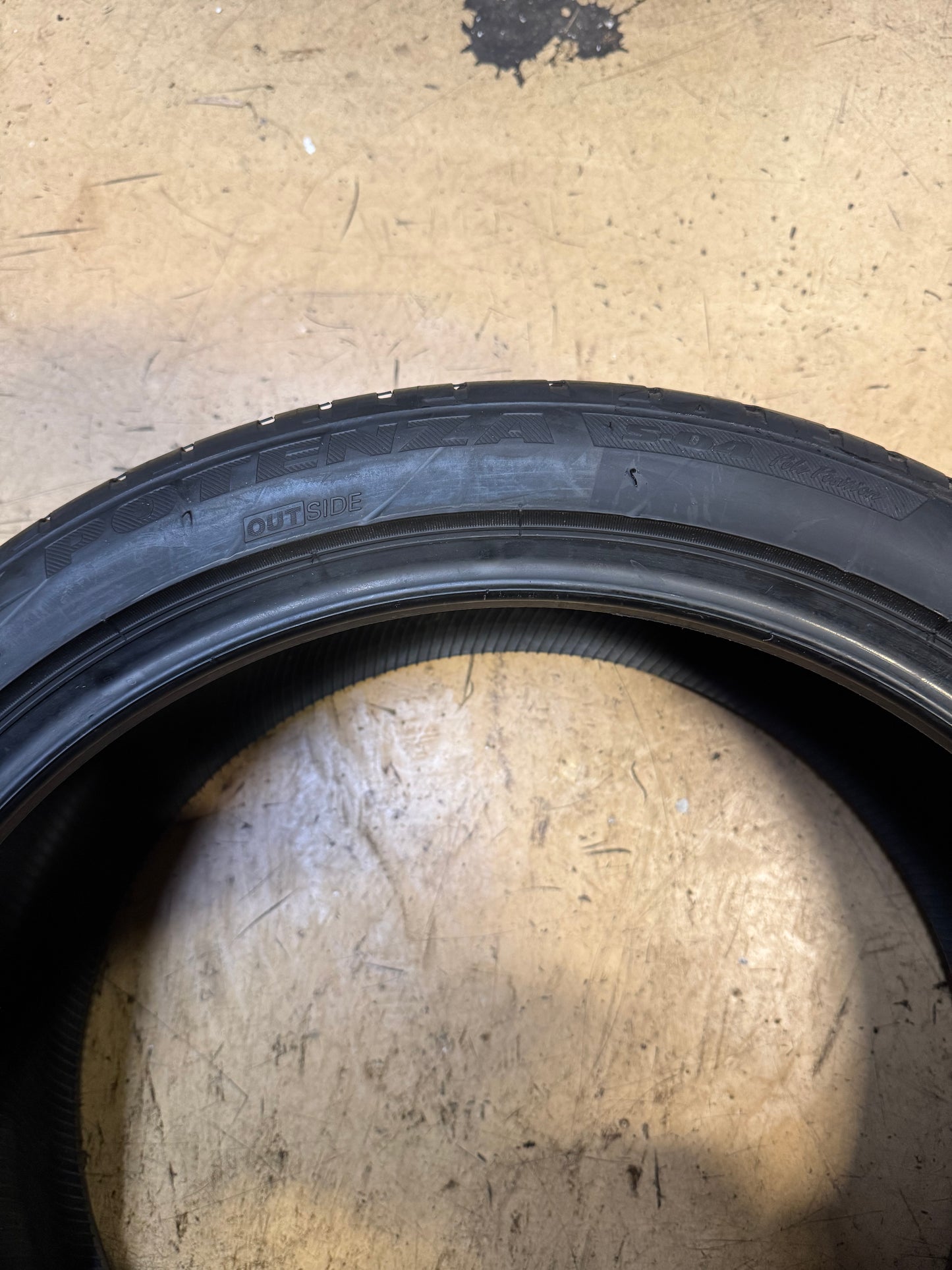 2 NOS BRIDGESTONE POTENZA S-04 POLE POSTION P 245 40 20 99Y XL UHP SUMMER TIRE 102825