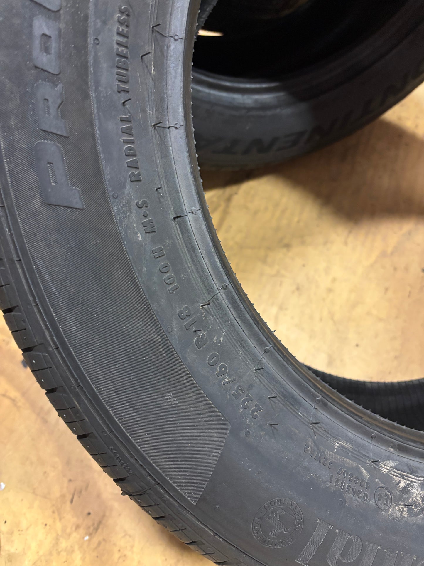 CONTINENTAL PROCONTACT TX BSW P 225/60R18 100H SL ALL SEASON TIRE 15575740000