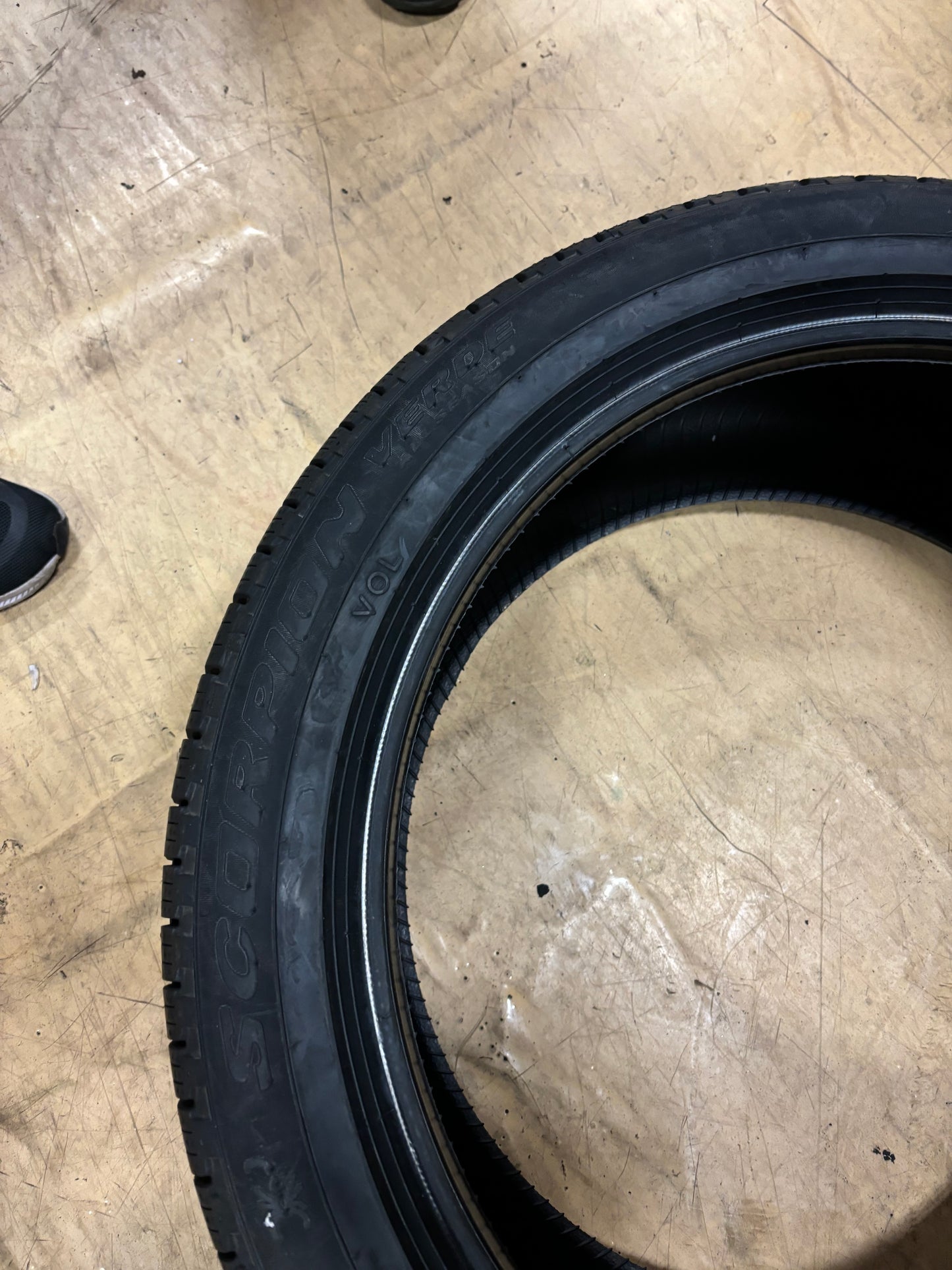 PIRELLI SCORPION VERDE A/S (VOL) VOLVO P 275 40 21 107V XL ALL SEASON TIRE 2765200