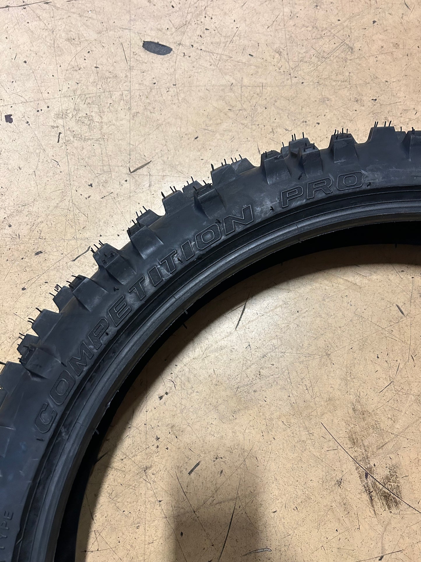 ARTRAX COMPETITION PRO BSW 90 100 21 57M DIRT BIKE TIRE ACP9010021