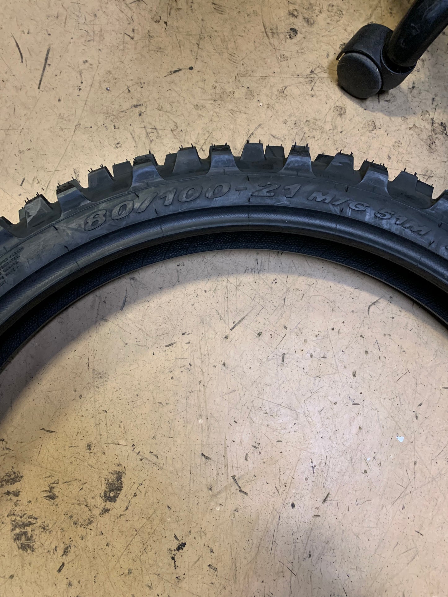 PIRELLI SCORPION MX 32 BSW 80 100 21 51M DIRT BIKE TIRE 2588300