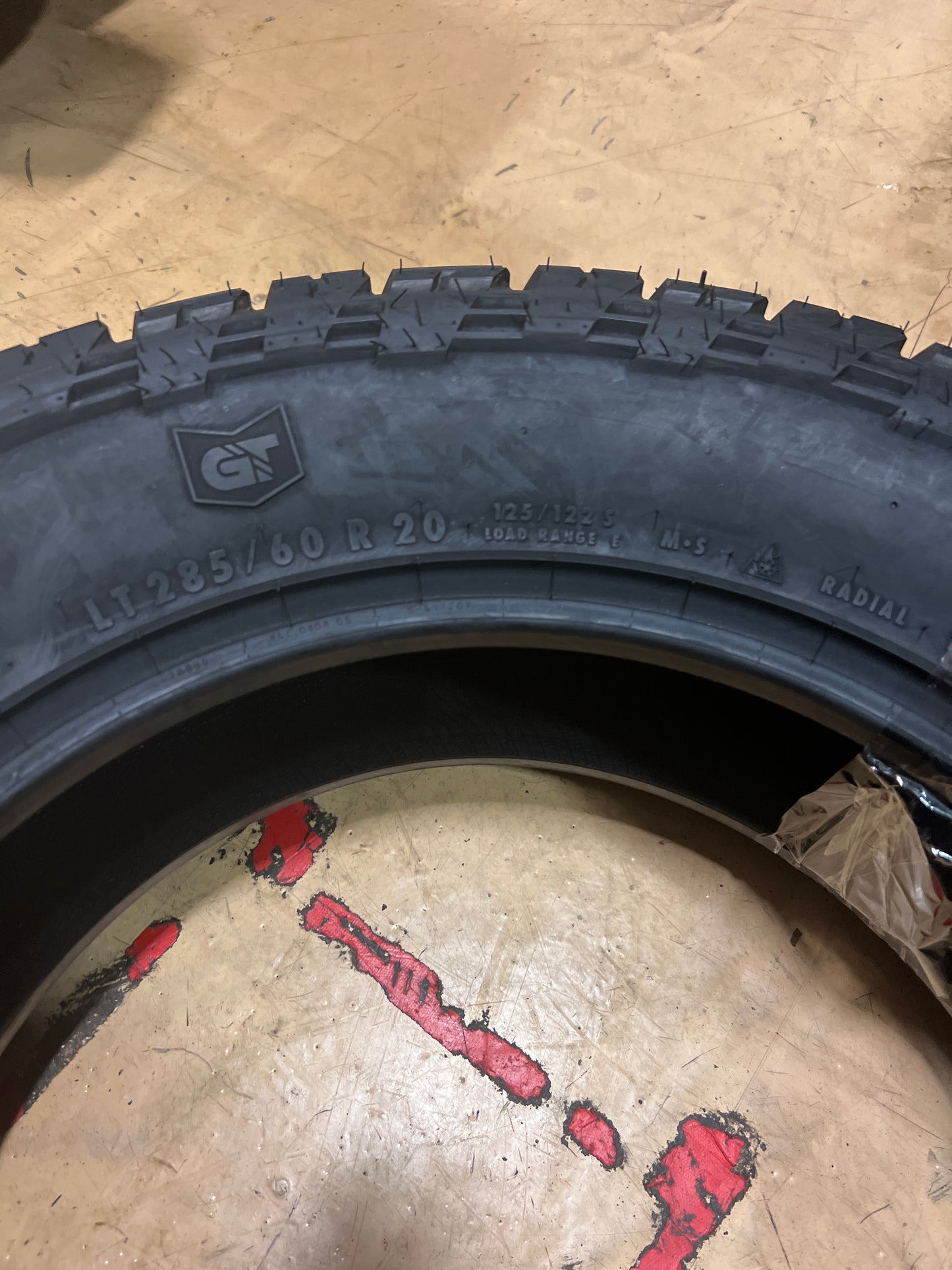 GENERAL GRABBER A/T X LT 285 60 20 125/122S 10PLY ALL TERRAIN TIRE 04508200000