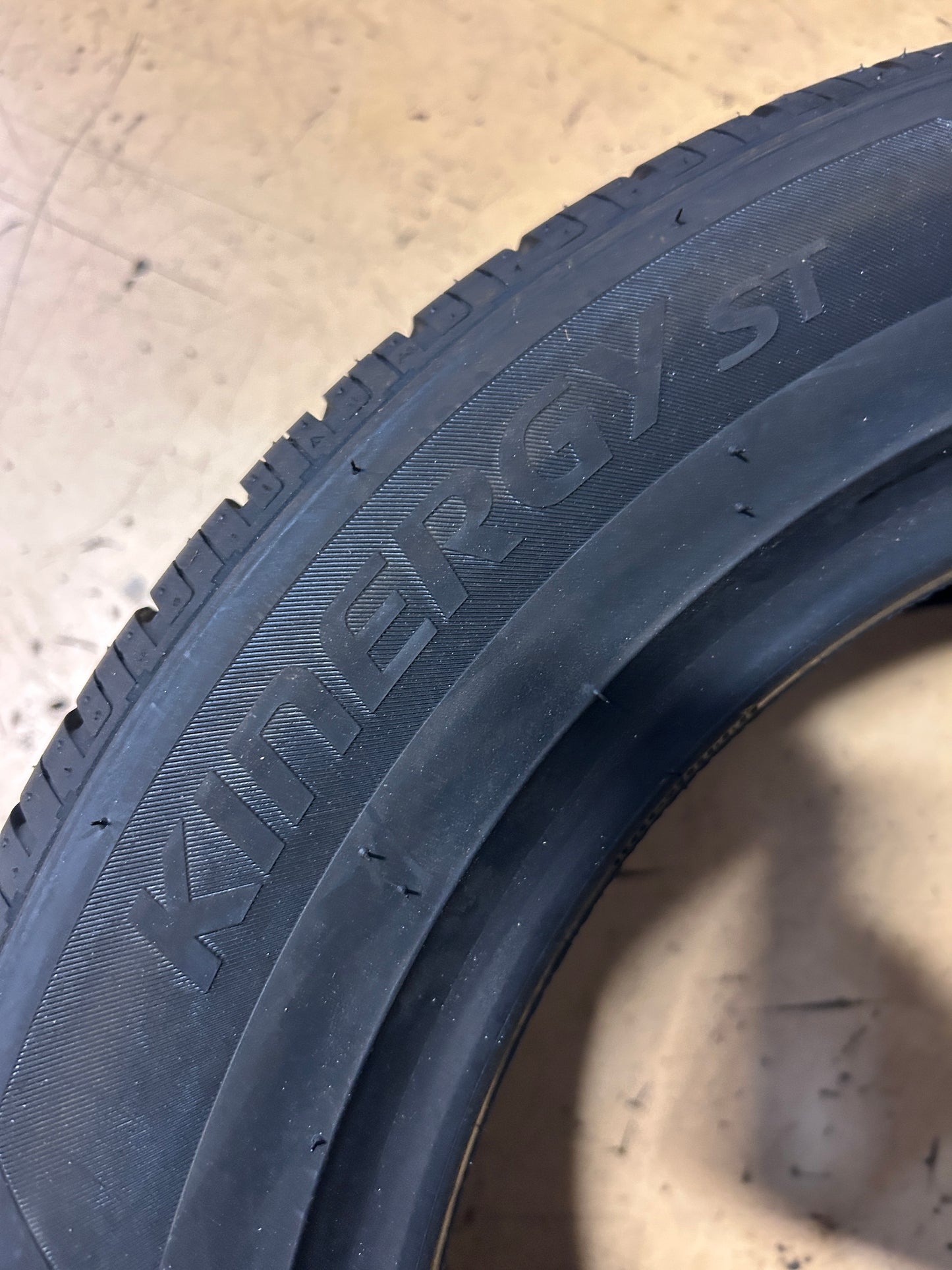 HANKOOK KINERGY ST BSW P 205 55 16 91H SL ALL SEASON TIRE 1021503