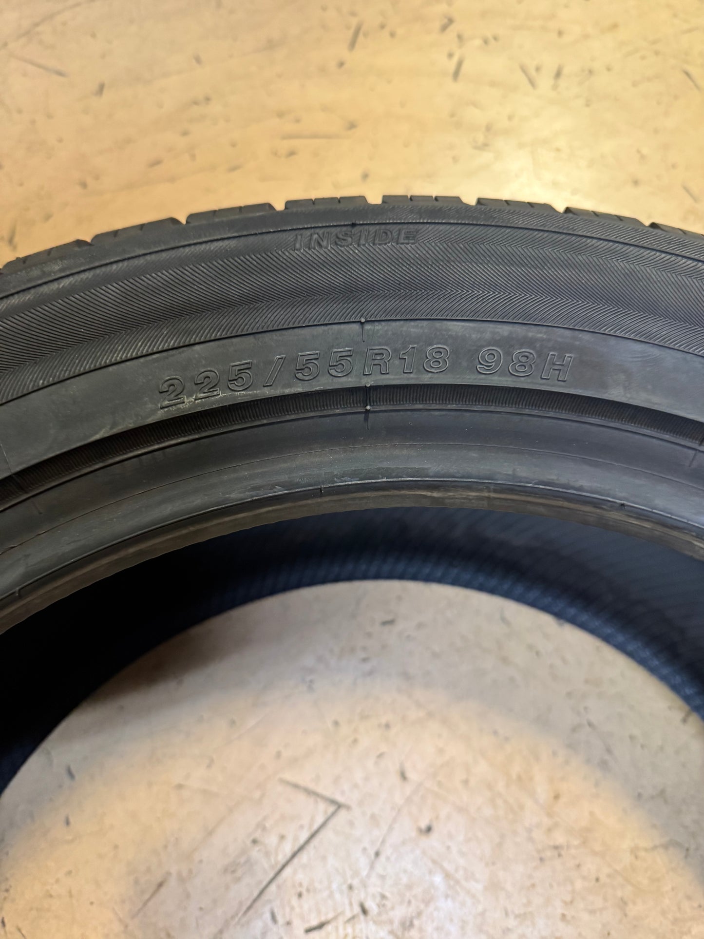 NOS YOKOHAMA YK740 GTX BSW P 225/55R18 98H ALL SEASON TIRE 74034