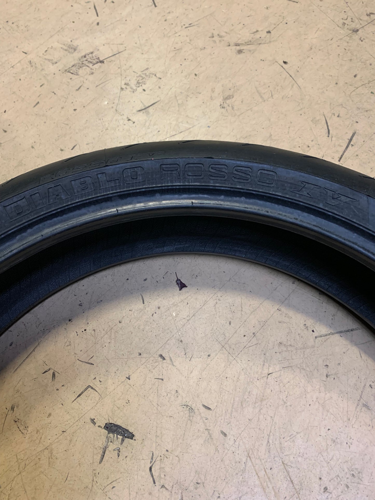 PIRELLI DIABLO ROSSO IV BSW 120 70 17 58W FRONT MOTORCYCLE TIRE 3977600