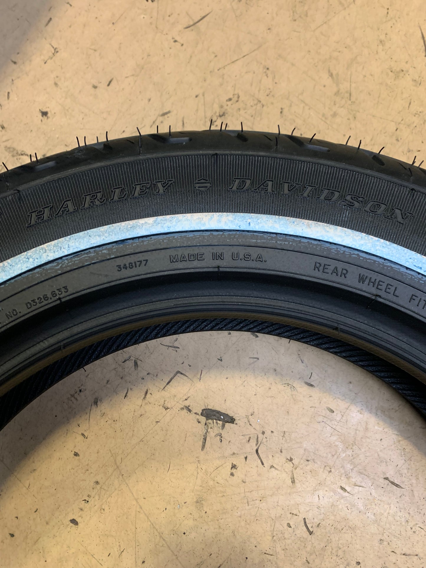 DUNLOP HARLEY DAVIDSON D402 NWW 90 16 74H FRONT MOTORCYCLE TIRE 45006847