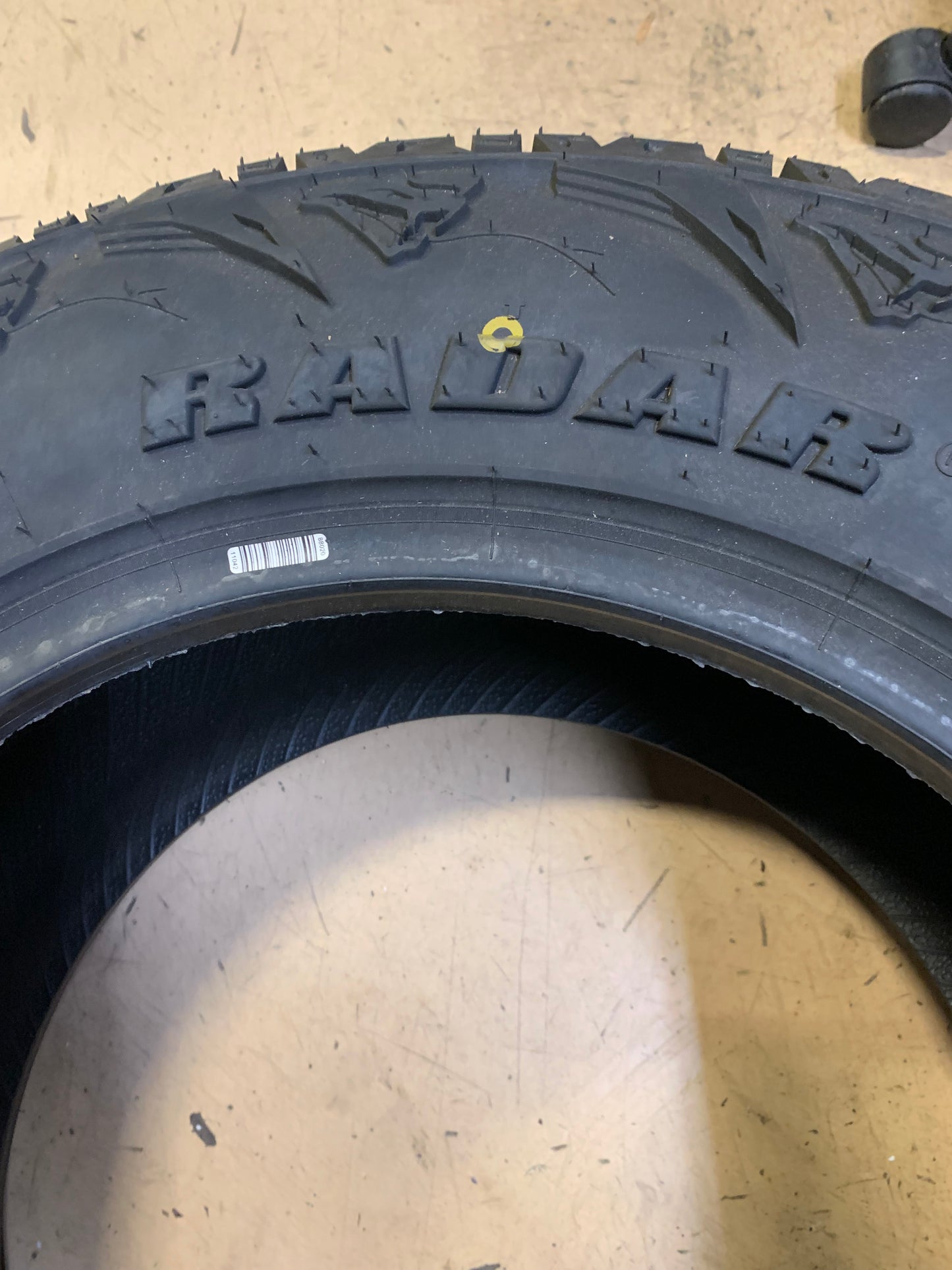 2 RADAR RENEGADE A/T PRO BSW P 285 60 18 120T XL ALL TERRAIN TIRE RACSTH0028