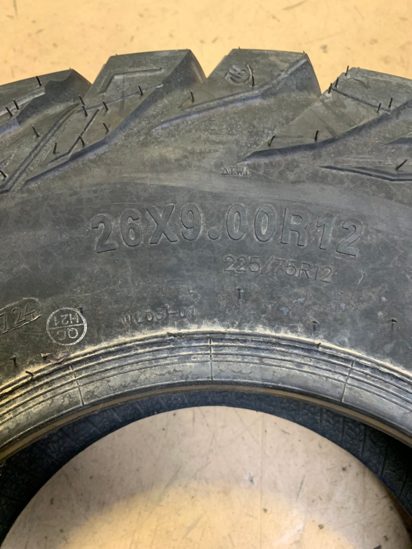MOOSE UTILITY RIGID BSW AT 26 9 12 53M 6PLY ATV/UTV TIRE WSWL0326912R6