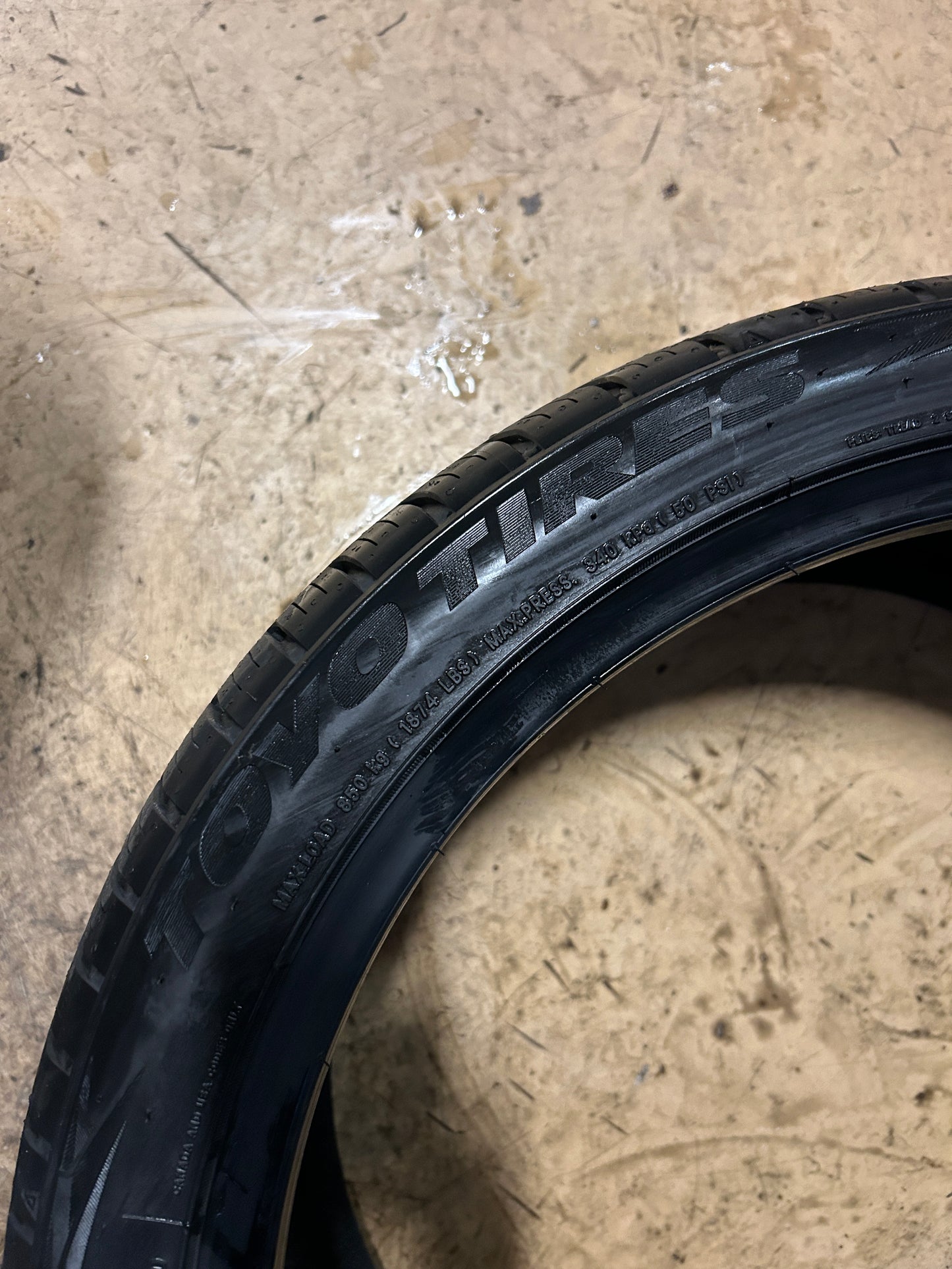 TOYO PROXES SPORT A/S+ BSW HL 265 35 20 102Y UHP TIRE 223650