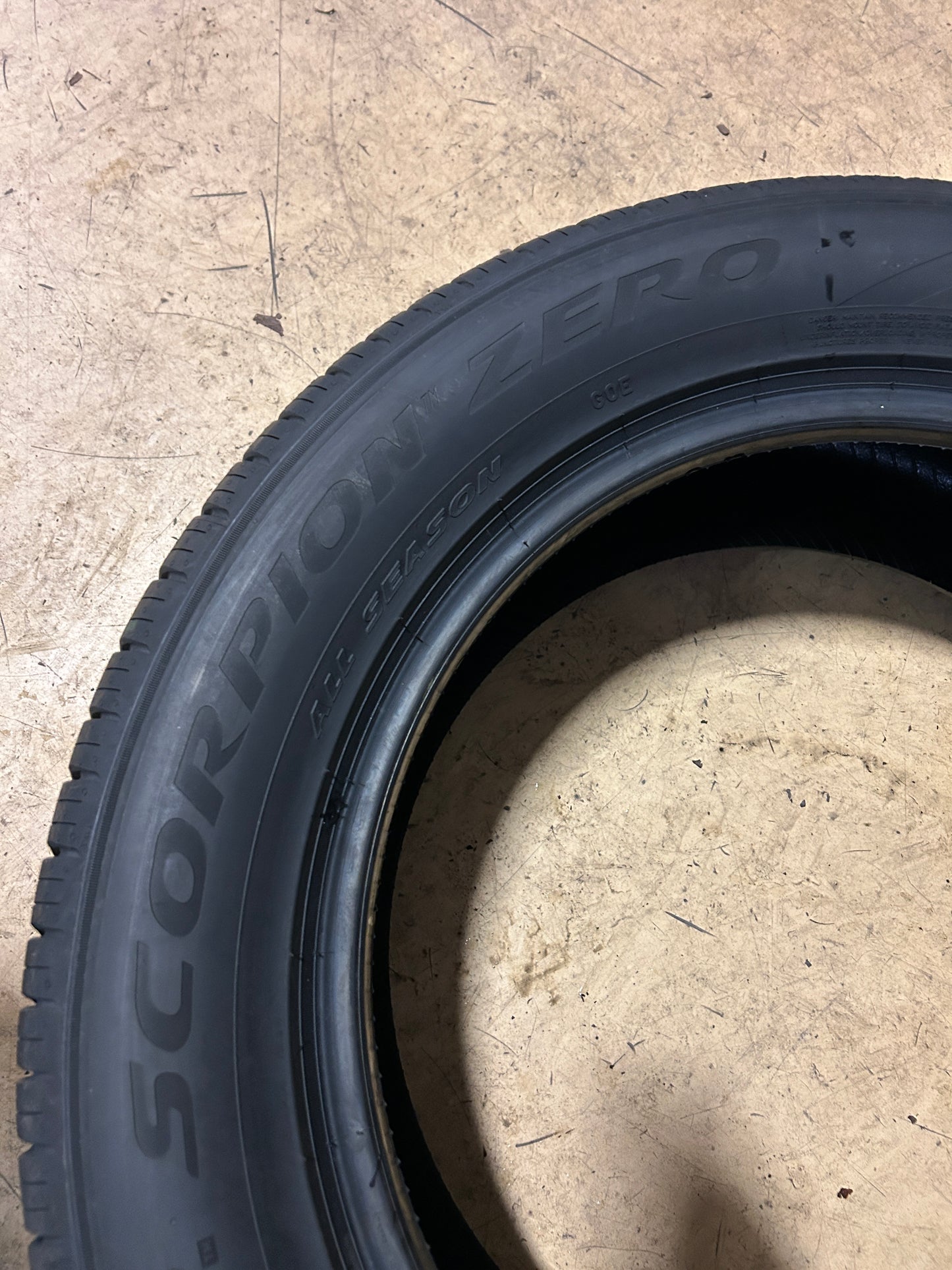 PIRELLI SCORPION P ZERO ALL SEASON (GOE) BSW P 265 55 19 109W TIRE 3373500