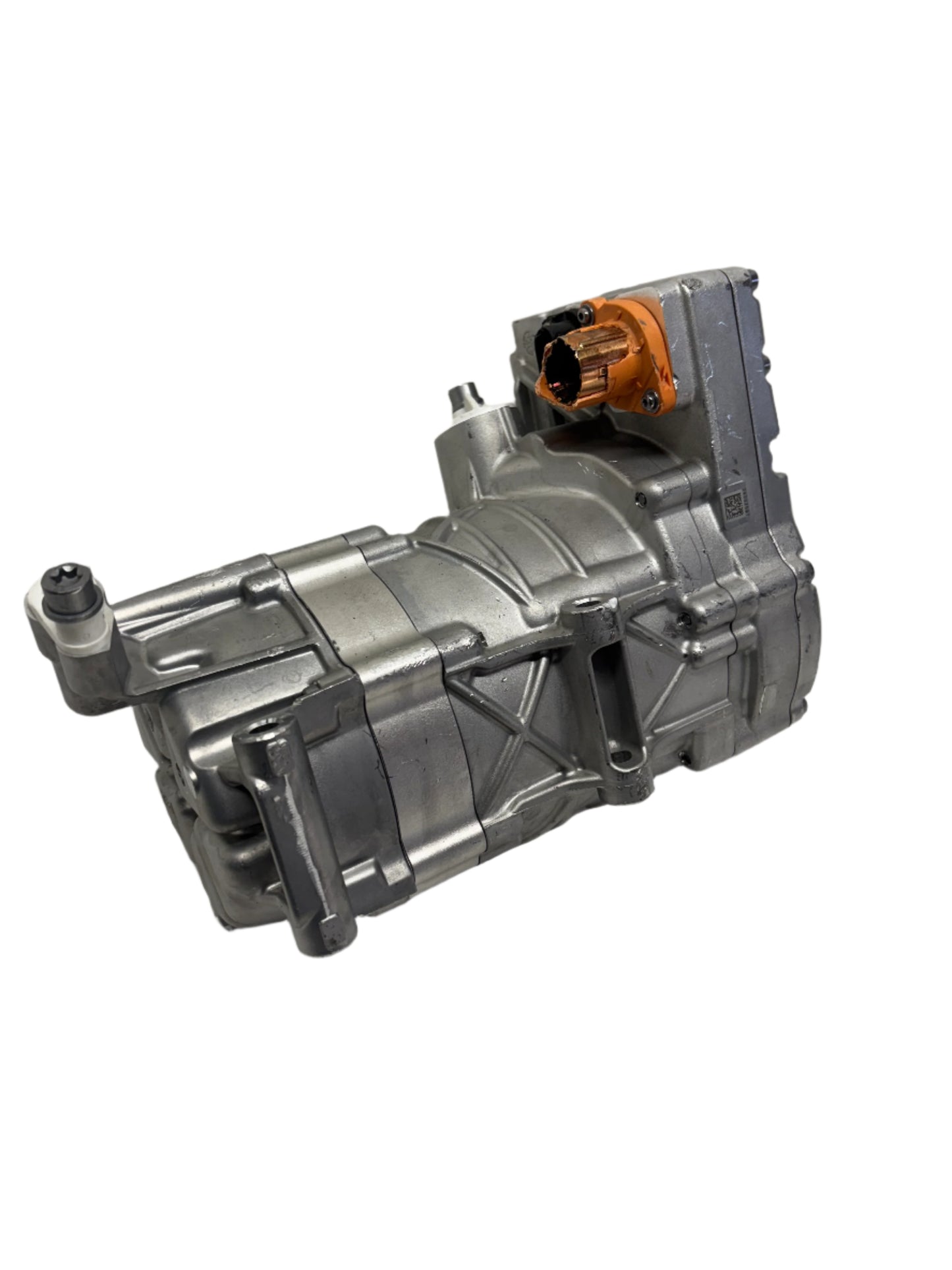 FREIGHTLINER AC COMPRESSOR 57CC 400V ERC MAHLE 22-79626-000 DAMAGED - 1