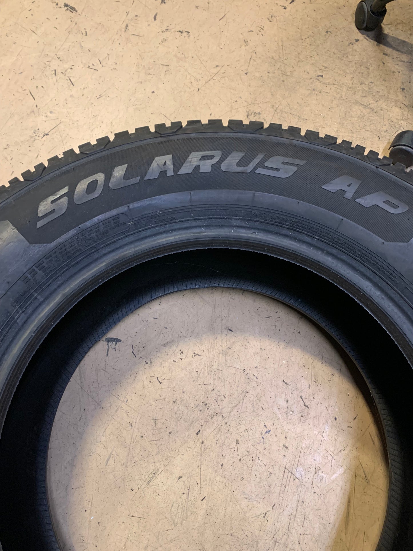 STARFIRE SOLARUS AP BSW LT 275 65 18 123/120S ALL SEASON TIRE 163013002