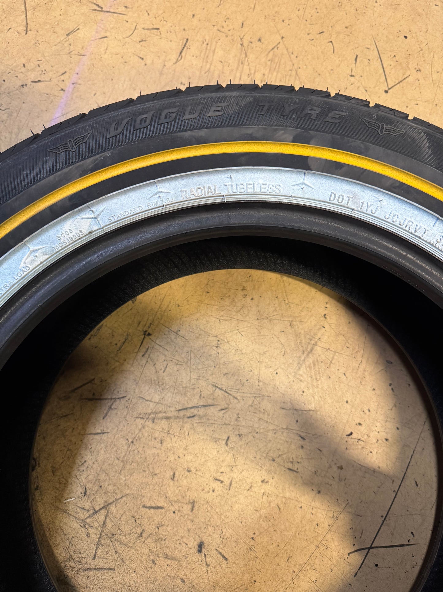 VOGUE CUSTOM BUILT RADIAL VII BSW P 235 55 18 104V XL PERFORMANCE TIRE 3206132