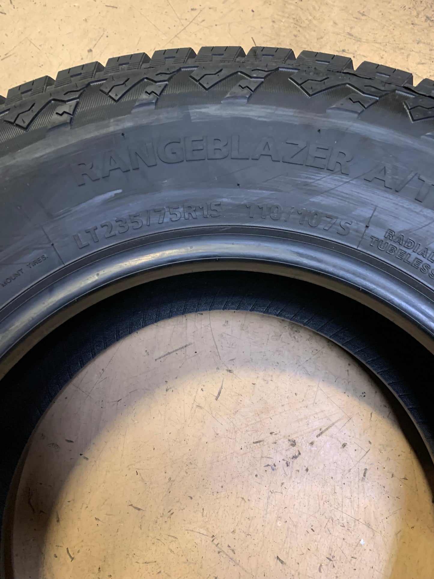 2 LANDSAIL CLX-10 RANGEBLAZER A/T BSW LT 235 75 15 110/107S 8 PLY ALL TERRAIN TIRE 10872
