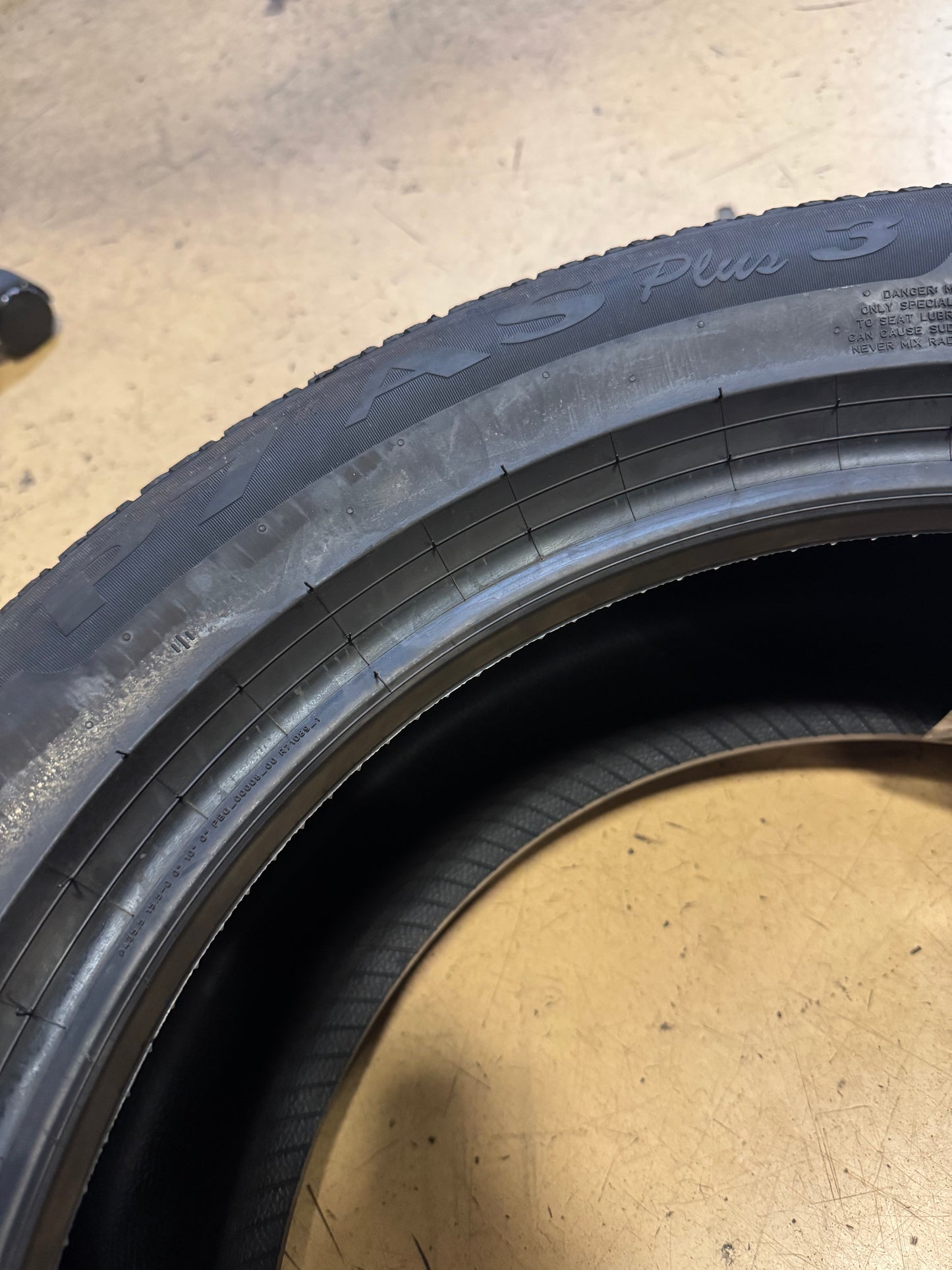 PIRELLI P7 A/S PLUS 3 P 225 55 17 97V SL ALL SEASON TIRES 4222900