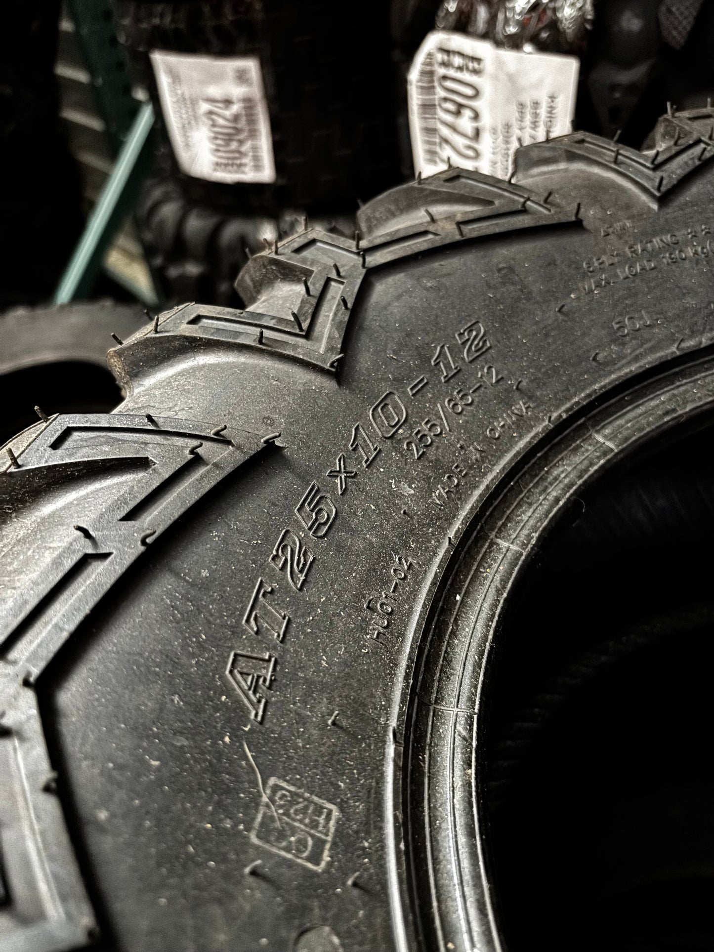 HALBERD AT BSW AT 25 10 12 50J 6PLY ALL TERRAIN TIRE HU01