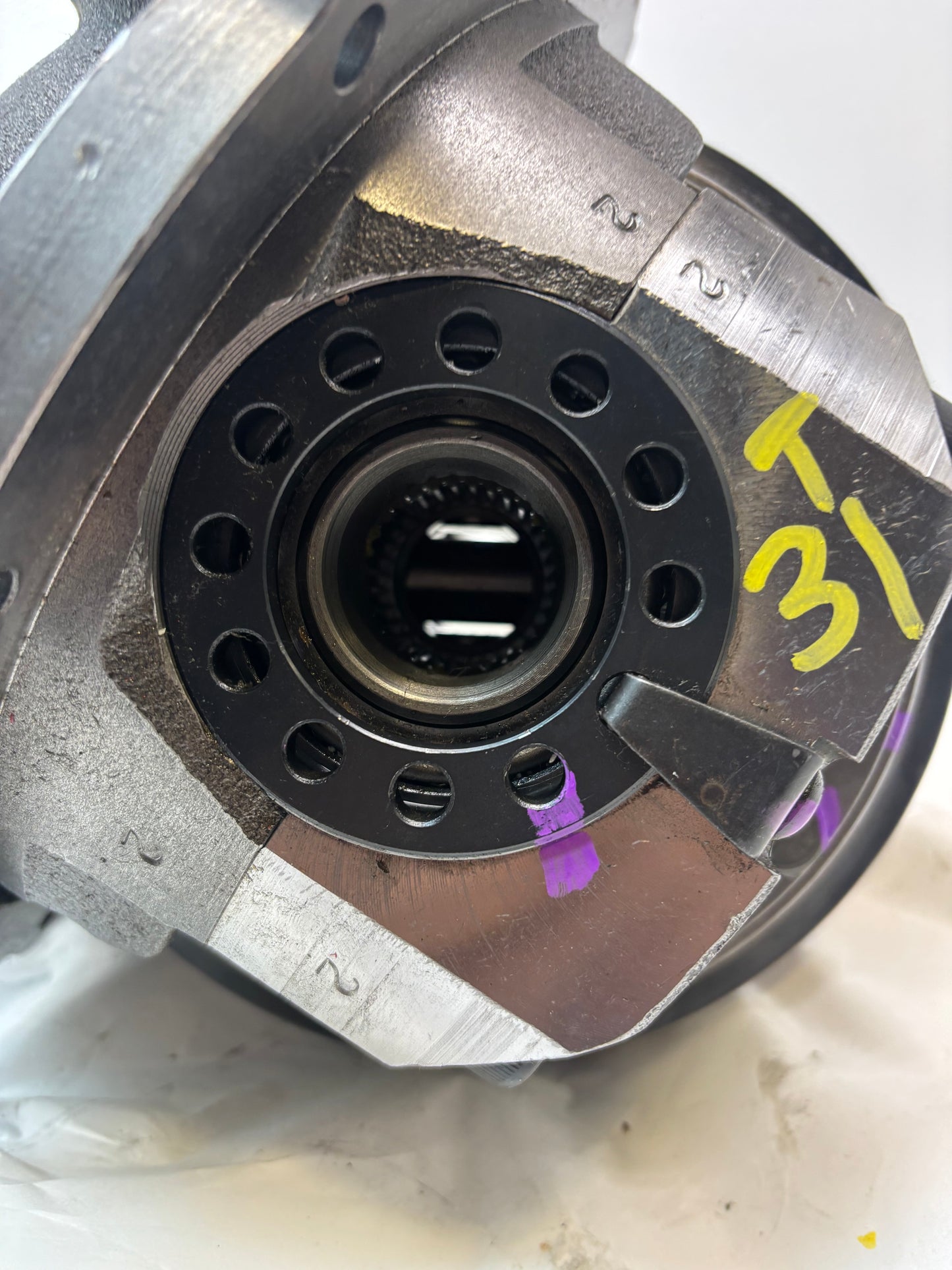 YUKON NODULAR IRON DIFFERENTIAL FORD 9" GEAR RATIO 31 SPLINE COUNT 6.00 R:36 P:6 NO YOKE INCLUDED