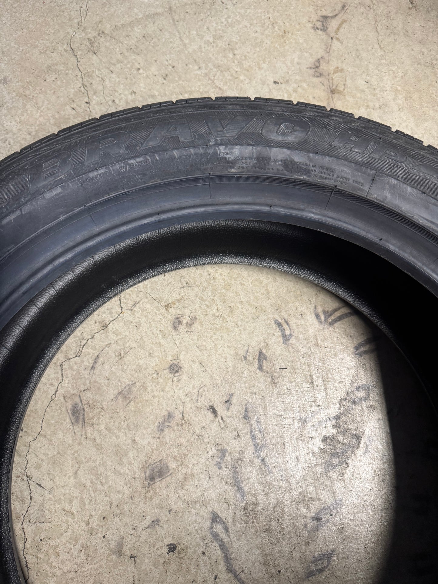 NOS MAXXIS BRAVO HP-M3 BSW P 245 50 20 102V ALL SEASON TIRE TP00005900