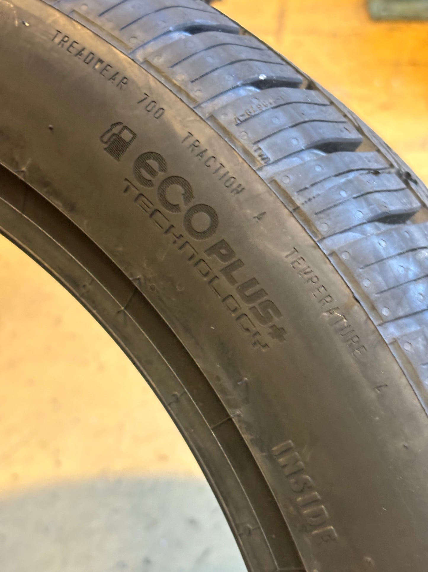 2 CONTINENTAL PURECONTACT LS BSW P 235 45 18 94V SL ALL SEASON TIRE 15508400000