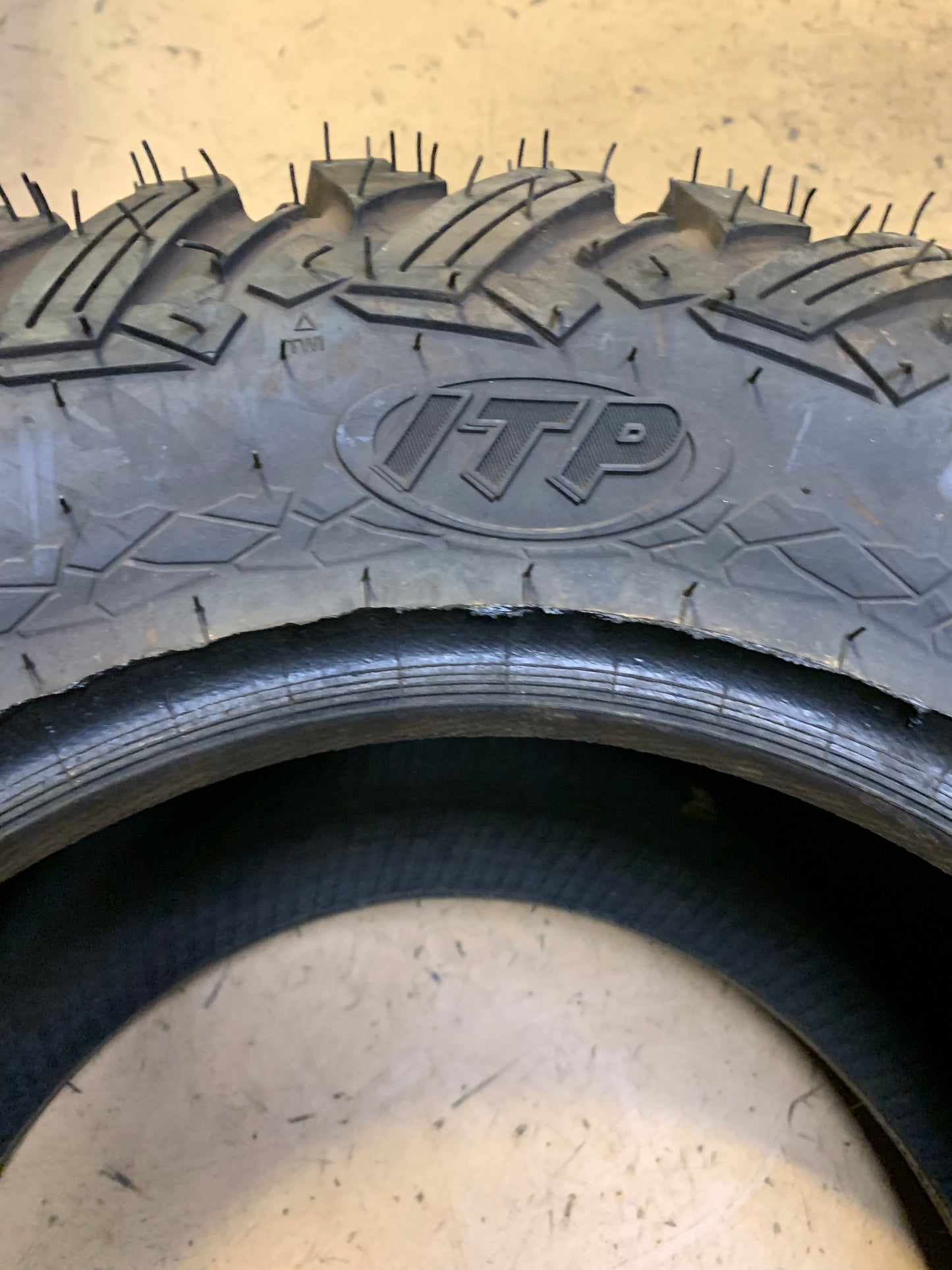 ITP COYOTE BSW AT 27 11 14 70M 8PLY ATV/UTV TIRE 001266