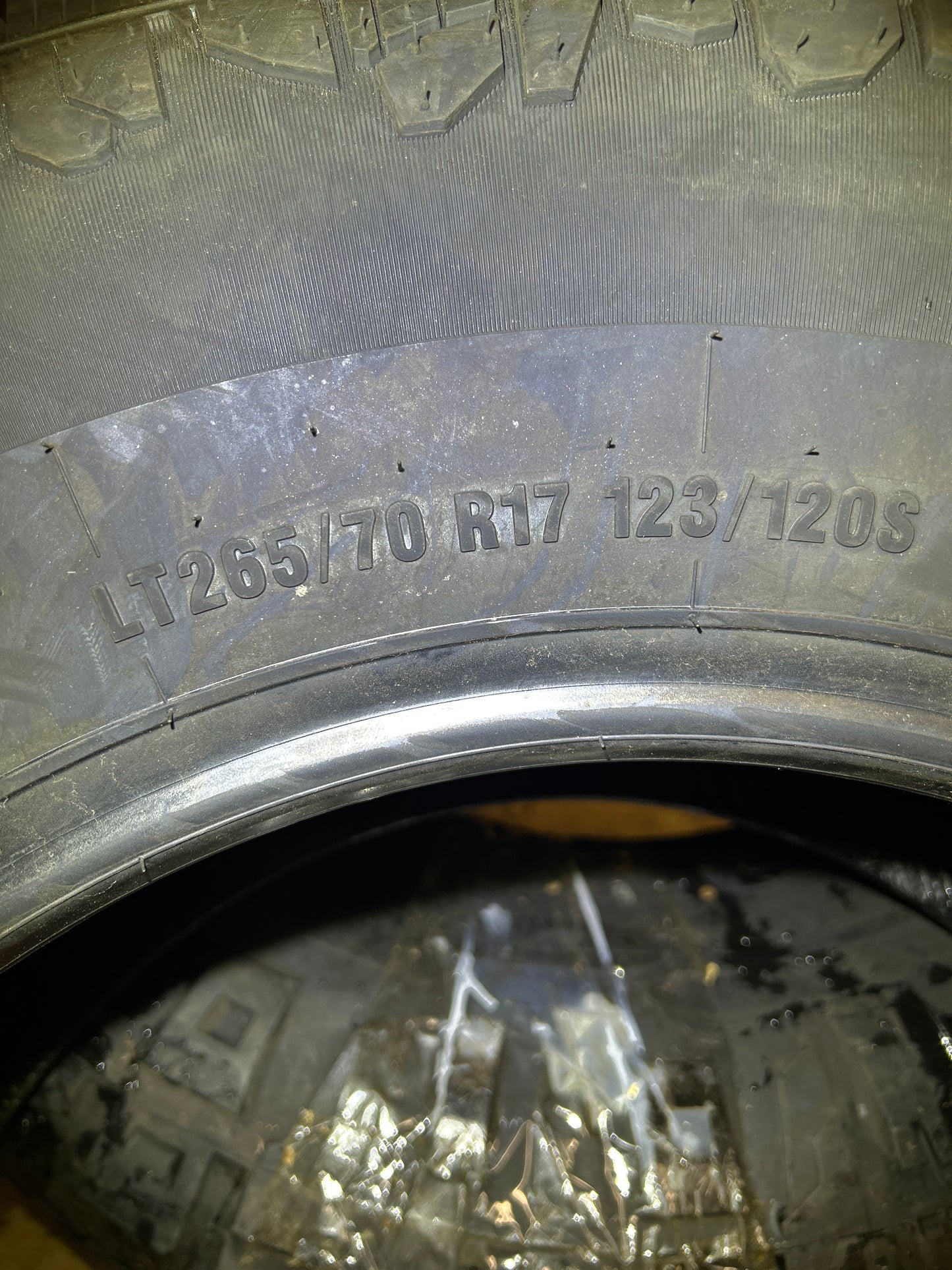 MOHAVE HIGHWAY TERRAIN BSW LT 265 70 17 123/120S ALL SEASON TIRE MOCSTH0005
