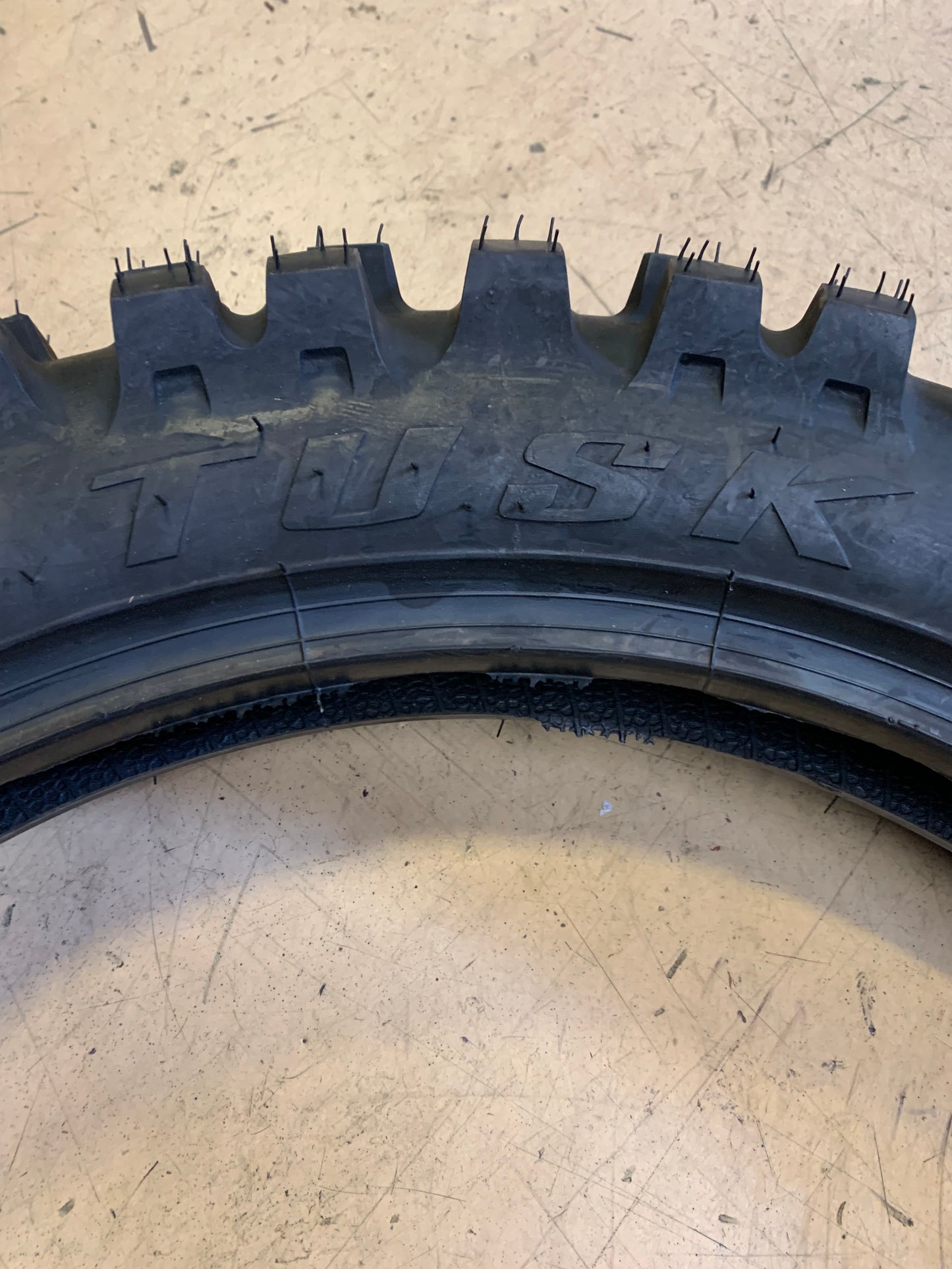 TUSK RECON HYBRID BSW 110 100 8 64M REAR MOTORCYCLE TIRE Tallon110