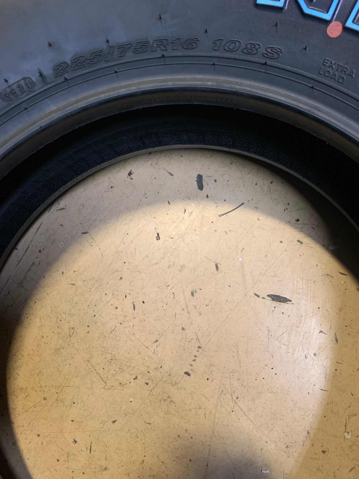 NEXEN ROADIAN HTX RH5 OWL P 225 75 16 108S ALL SEASON TIRE 13133NXK