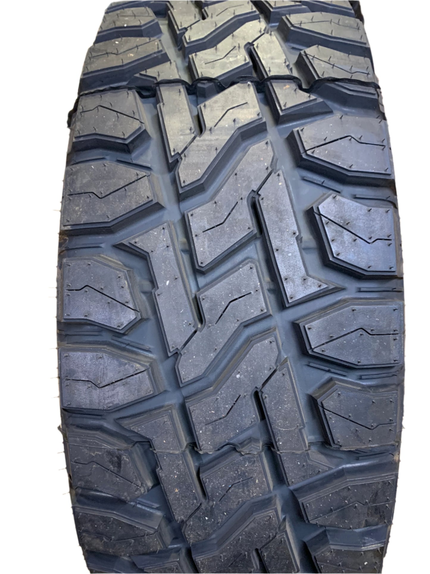 (KSL ONLY) NOS 4 TOYO OPEN COUNTRY R/T BSW LT 285 70 17 121/118Q 10 PLY ALL TERRAIN TIRE 350160