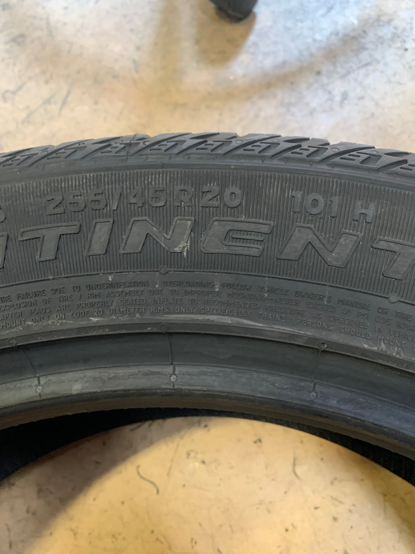 CONTINENTAL CROSSCONTACT LX SPORT (AO) BSW P 255 45 20 101H TIRE 15501890000