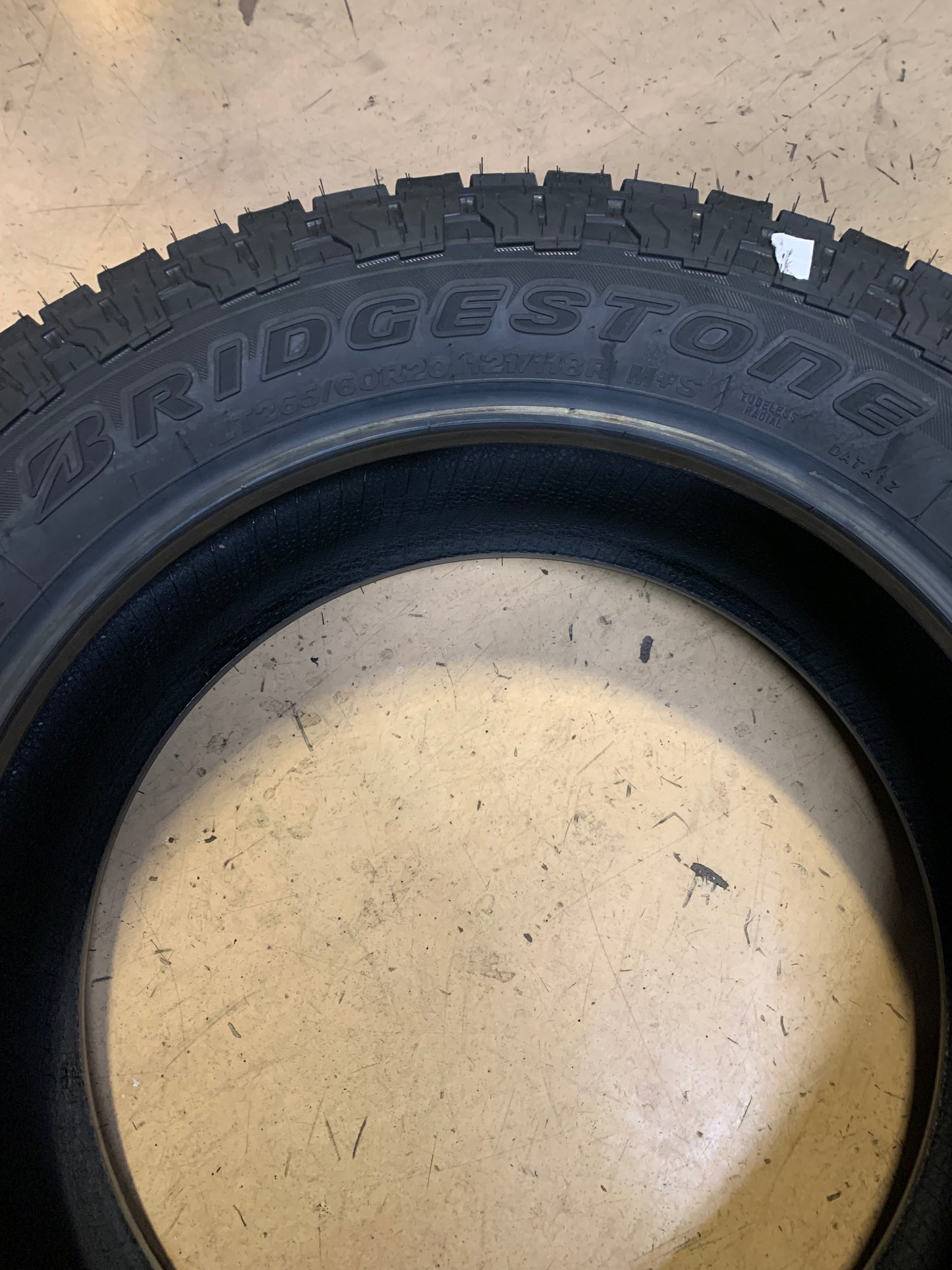 BRIDGESTONE DUELER A/T ASCENT BSW LT 265 60 20 121/118R 10 PLY ALL TERRAIN TIRE 009684