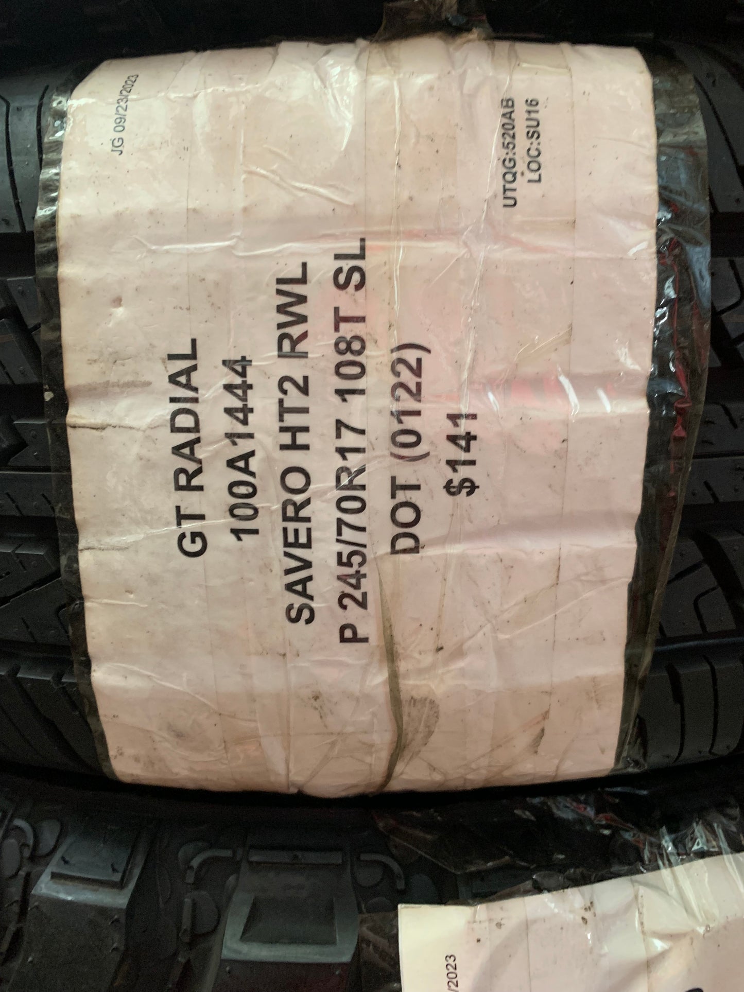 GT RADIAL SAVERO HT2 RWL BSW P 245 70 17 108T SL ALL TERRAIN TIRE 100A1444