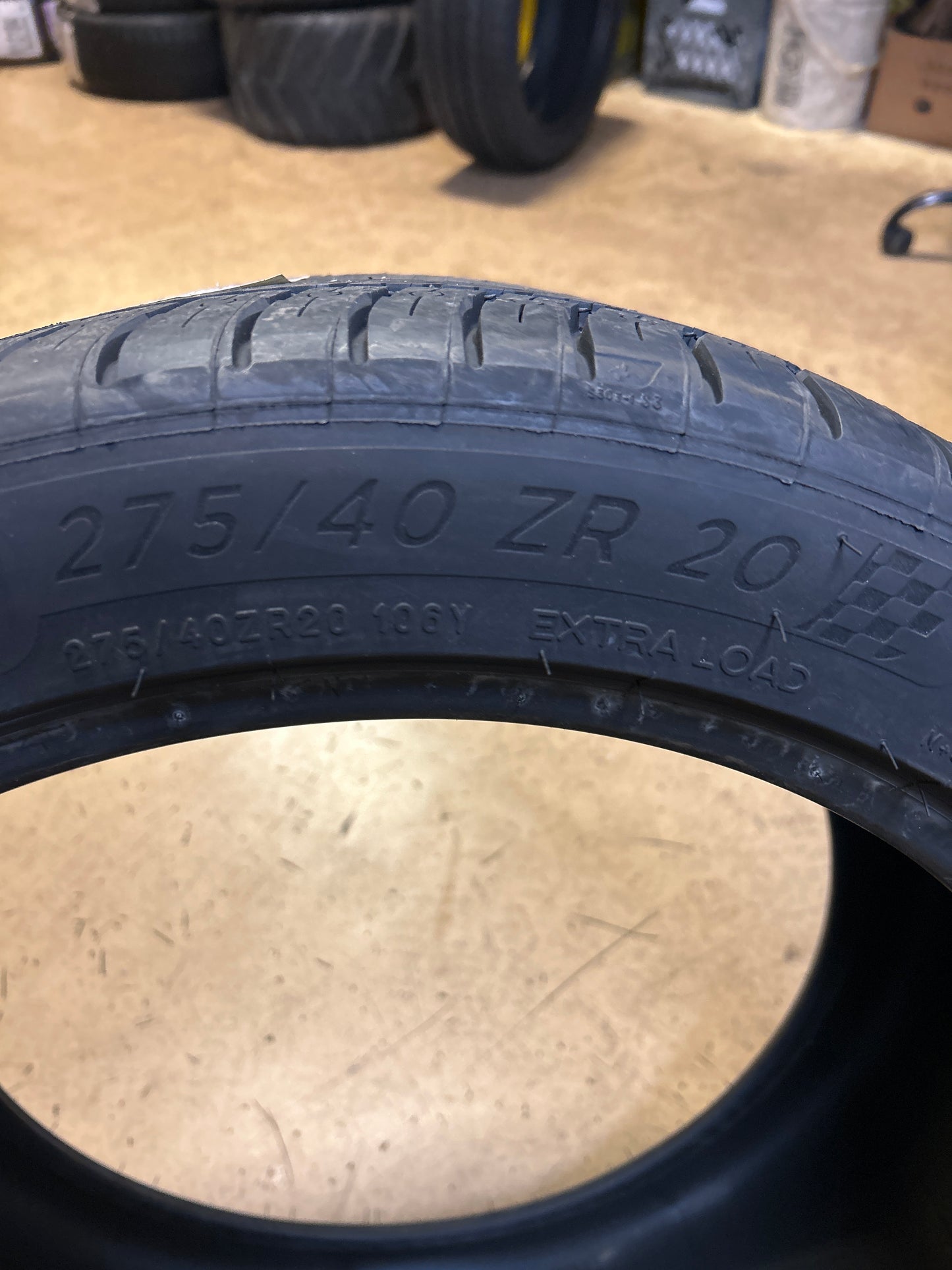 MICHELIN PILOT SPORT ALL SEASON 4 BSW P 275 40 20 106Y UHP TIRE 03133