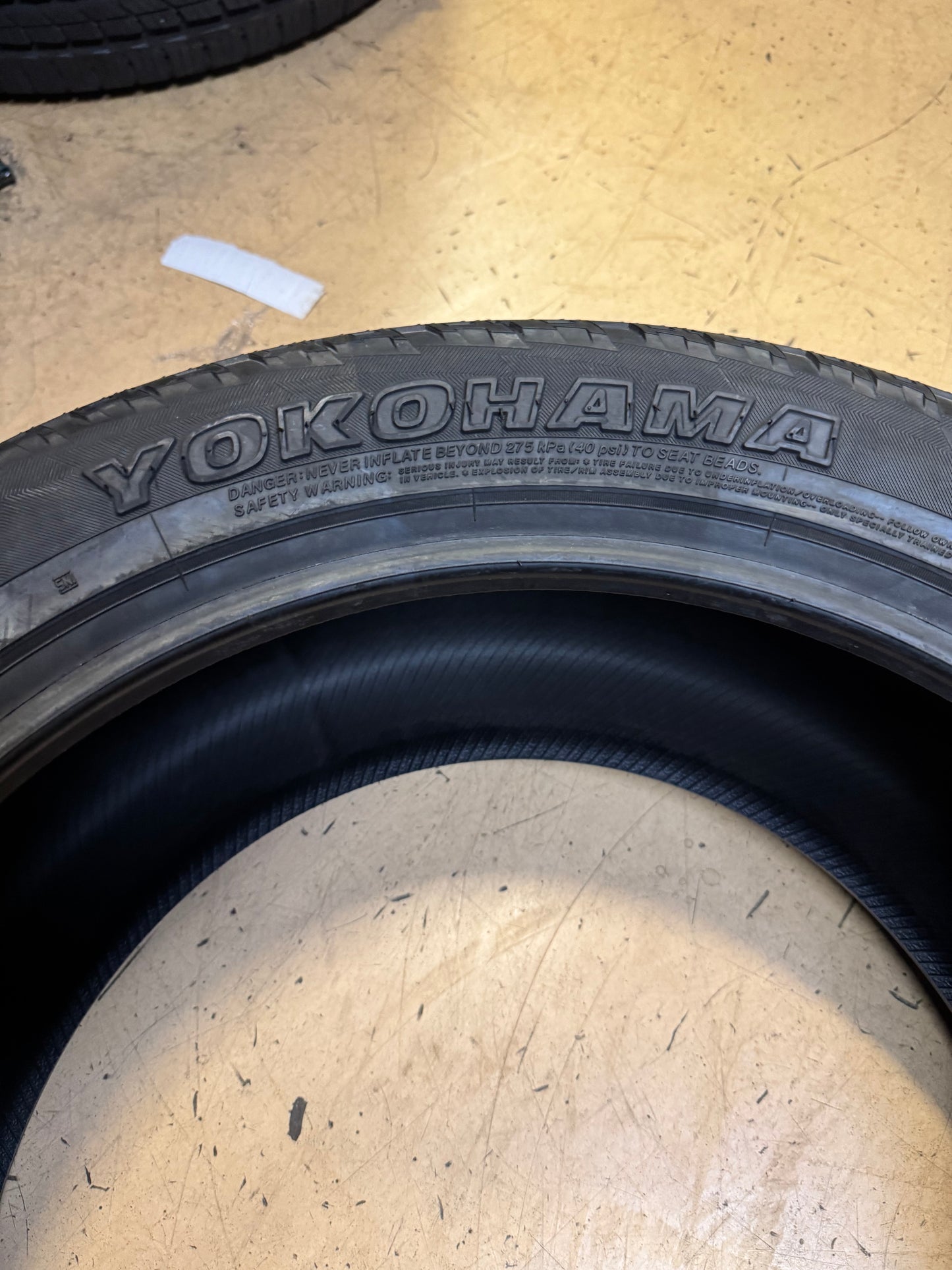 NOS YOKOHAMA GEOLANDAR A/T G015 BSW P 265 50 20 107H ALL TERRAIN TIRE 110101620
