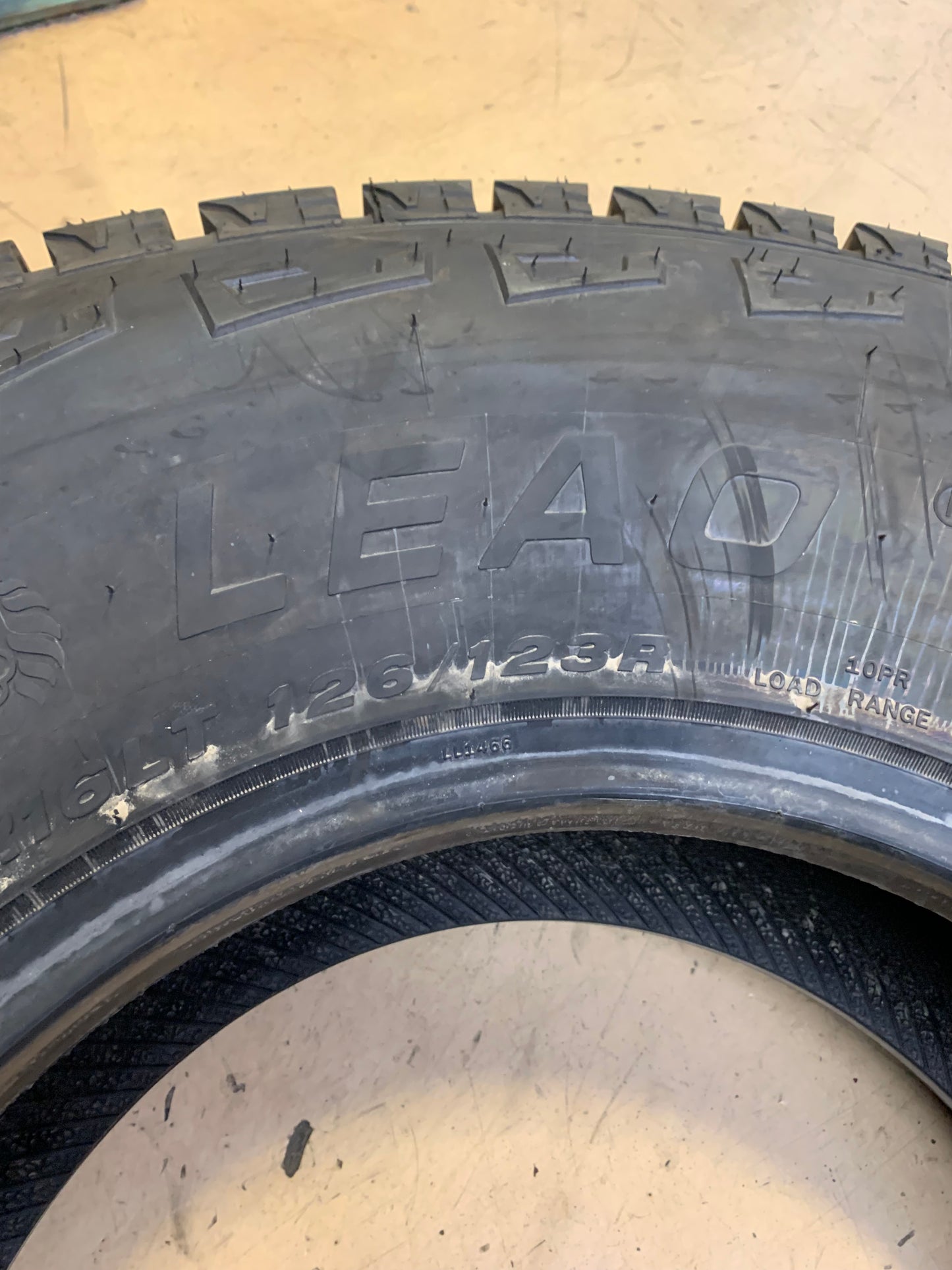 LEO LION SPORT A/T BSW LT 285 75 16 126/123R 10 PLY ALL TERRAIN TIRE 221005273