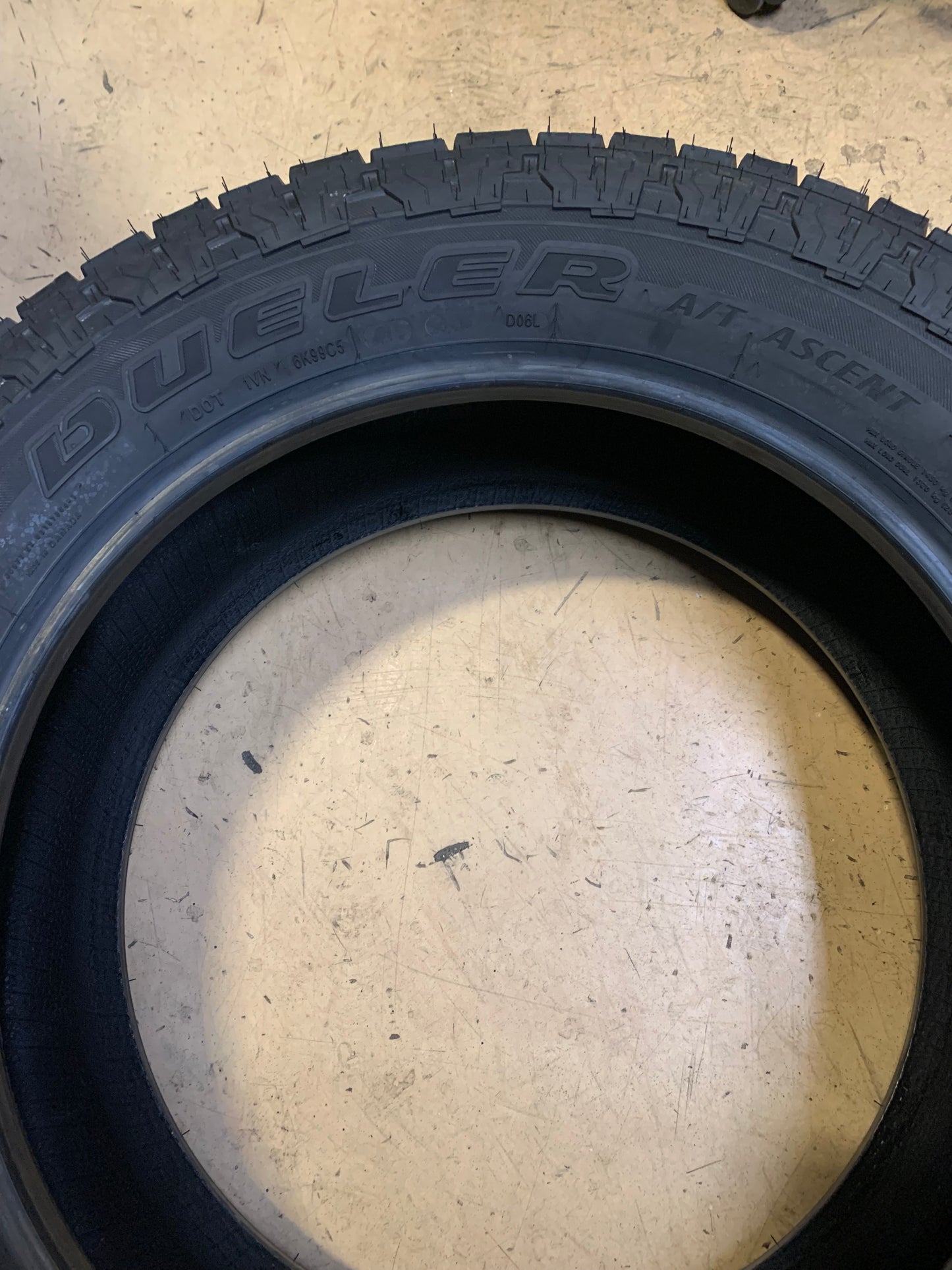 BRIDGESTONE DUELER A/T ASCENT BSW LT 265 60 20 121/118R 10 PLY ALL TERRAIN TIRE 009684