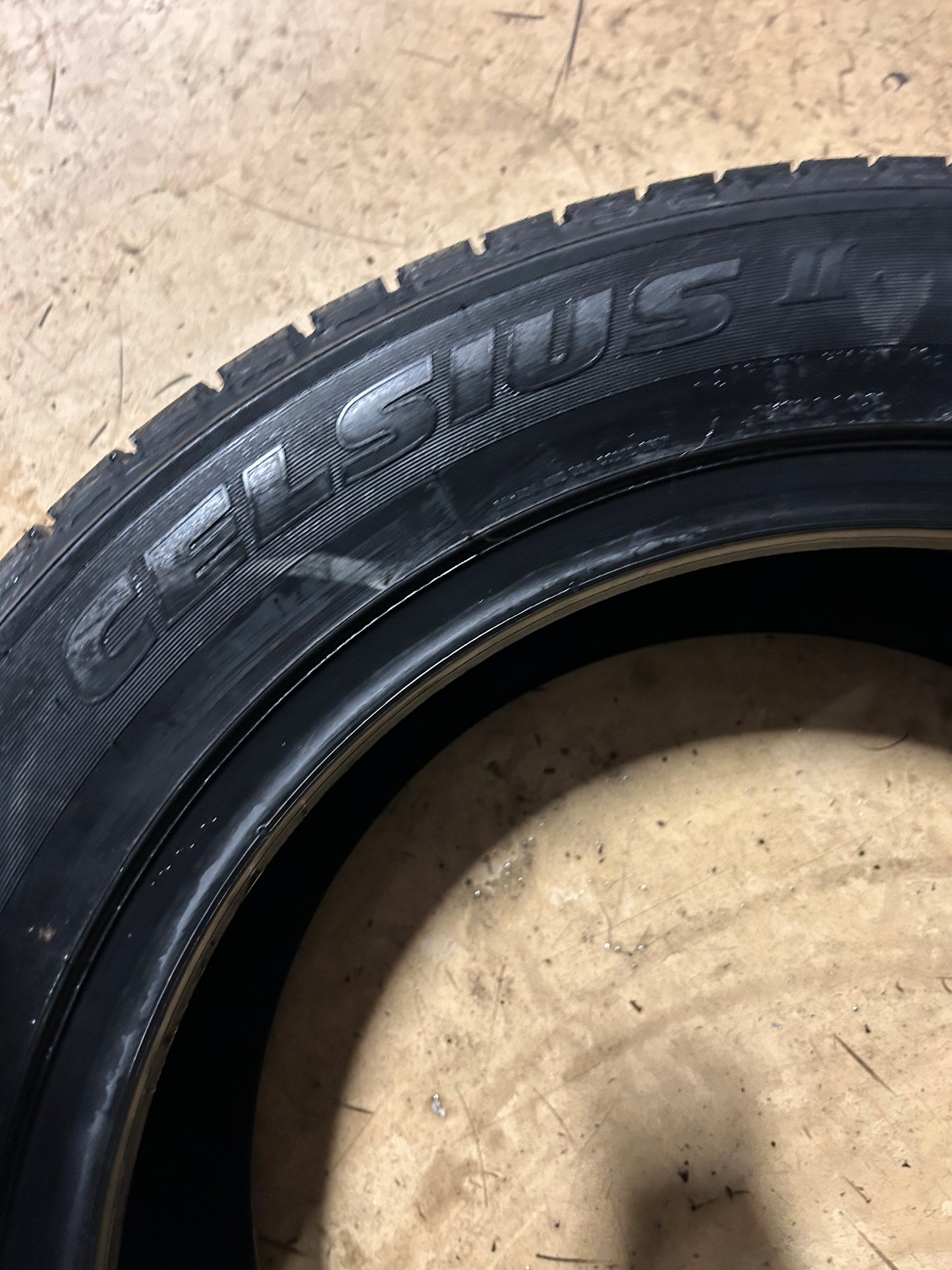 TOYO CELSIUS II BSW P 225 55 17 101V XL ALL SEASON TIRE 243690