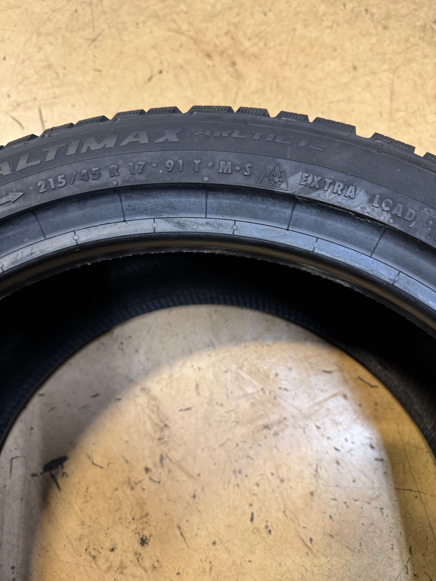 GENERAL ALTIMAX ARCTIC 12 BSW P 215 45 17 91T XL WINTER TIRE 15502990000